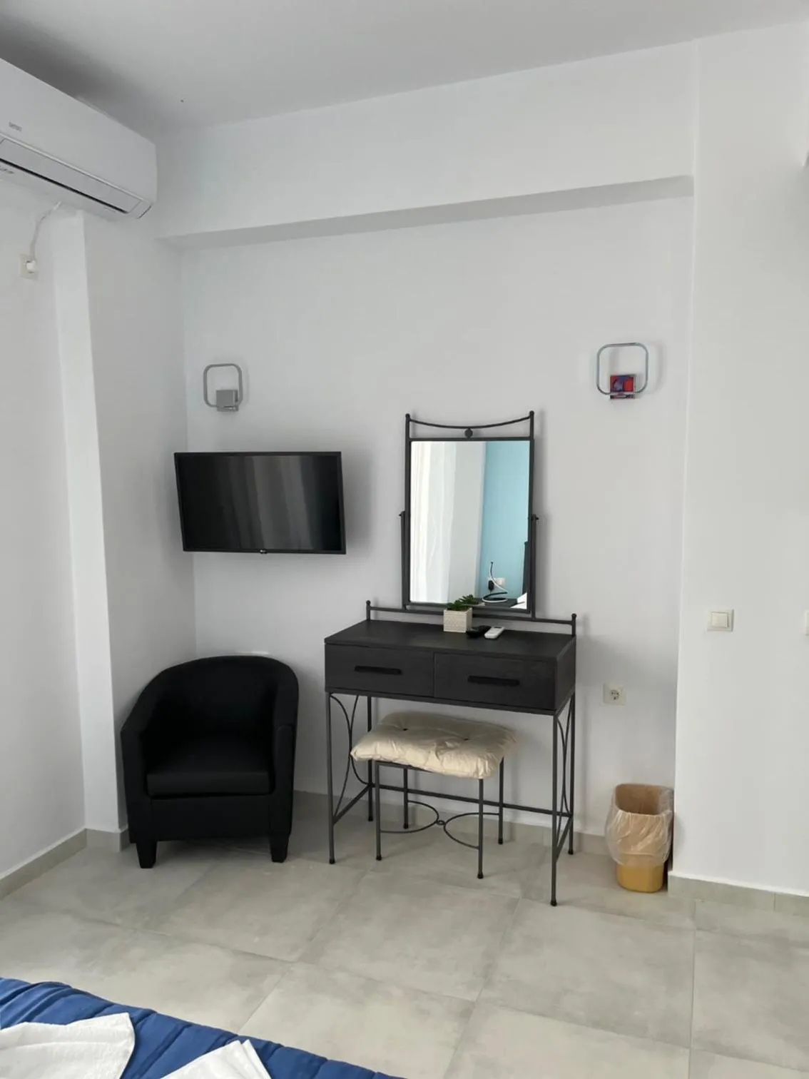 Anesis Hotel