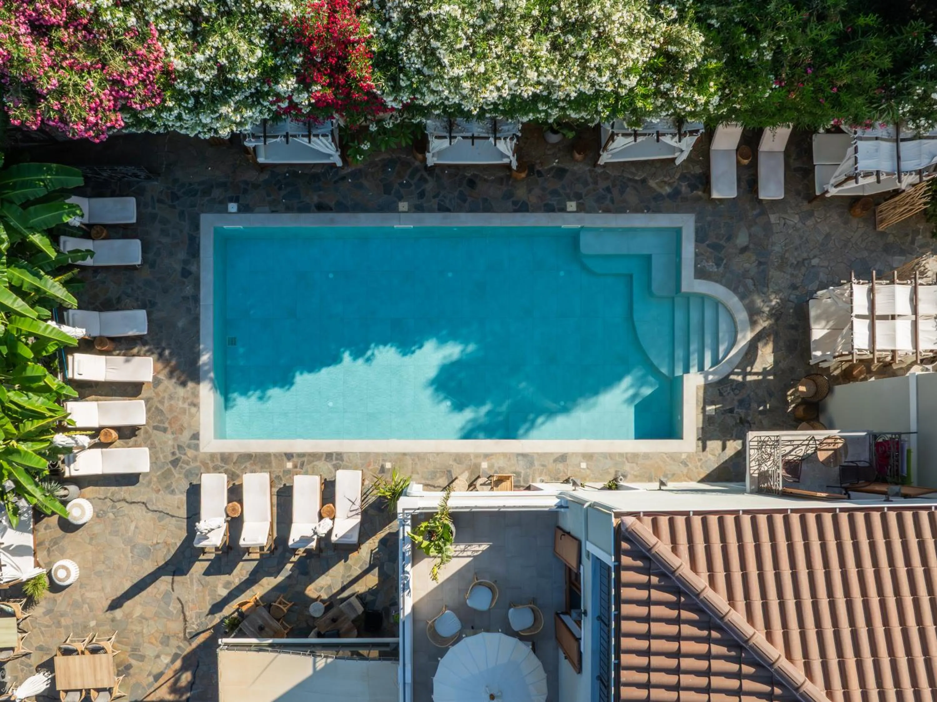 Swimming pool in La Signora Hotel