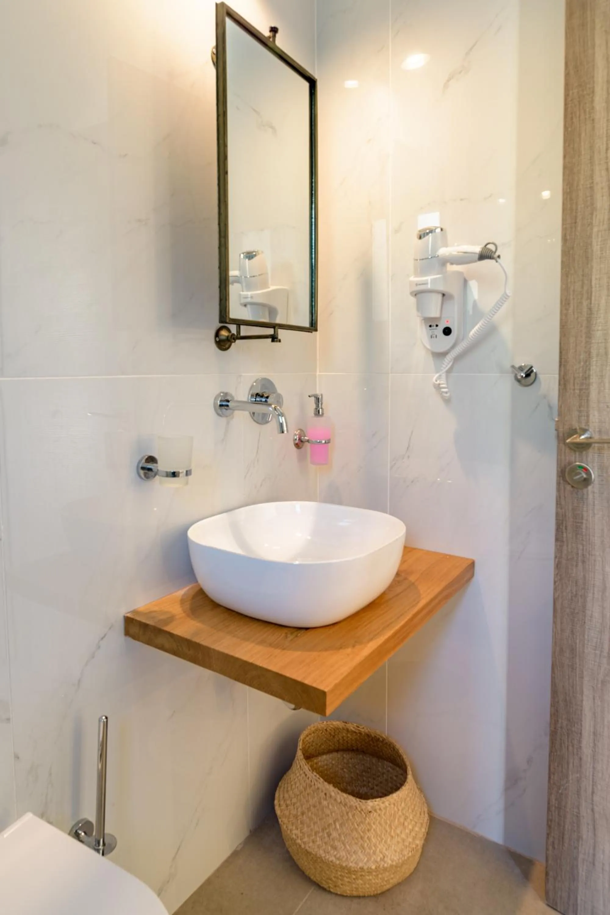 Bathroom in La Signora Hotel