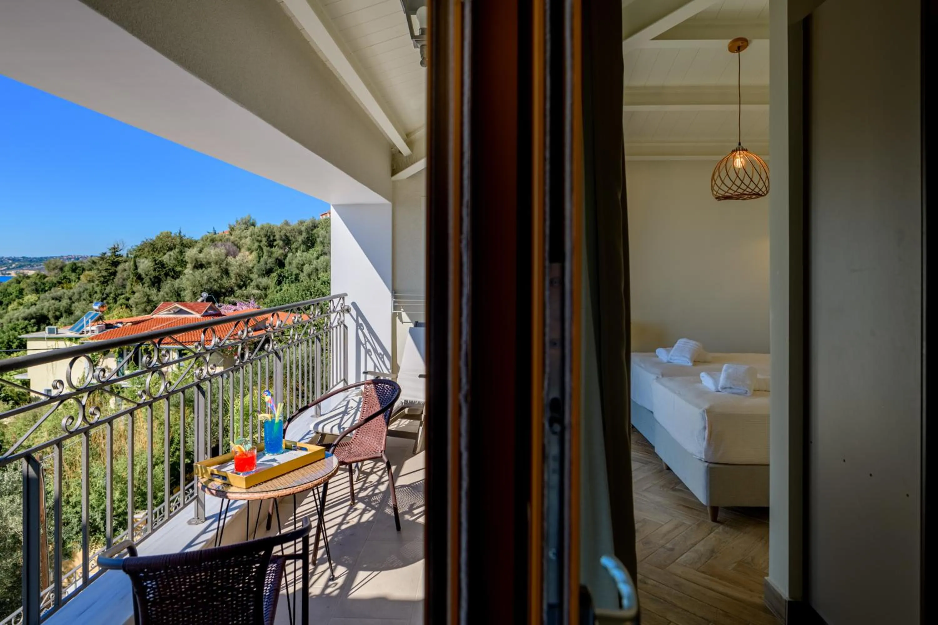Bed in La Signora Hotel