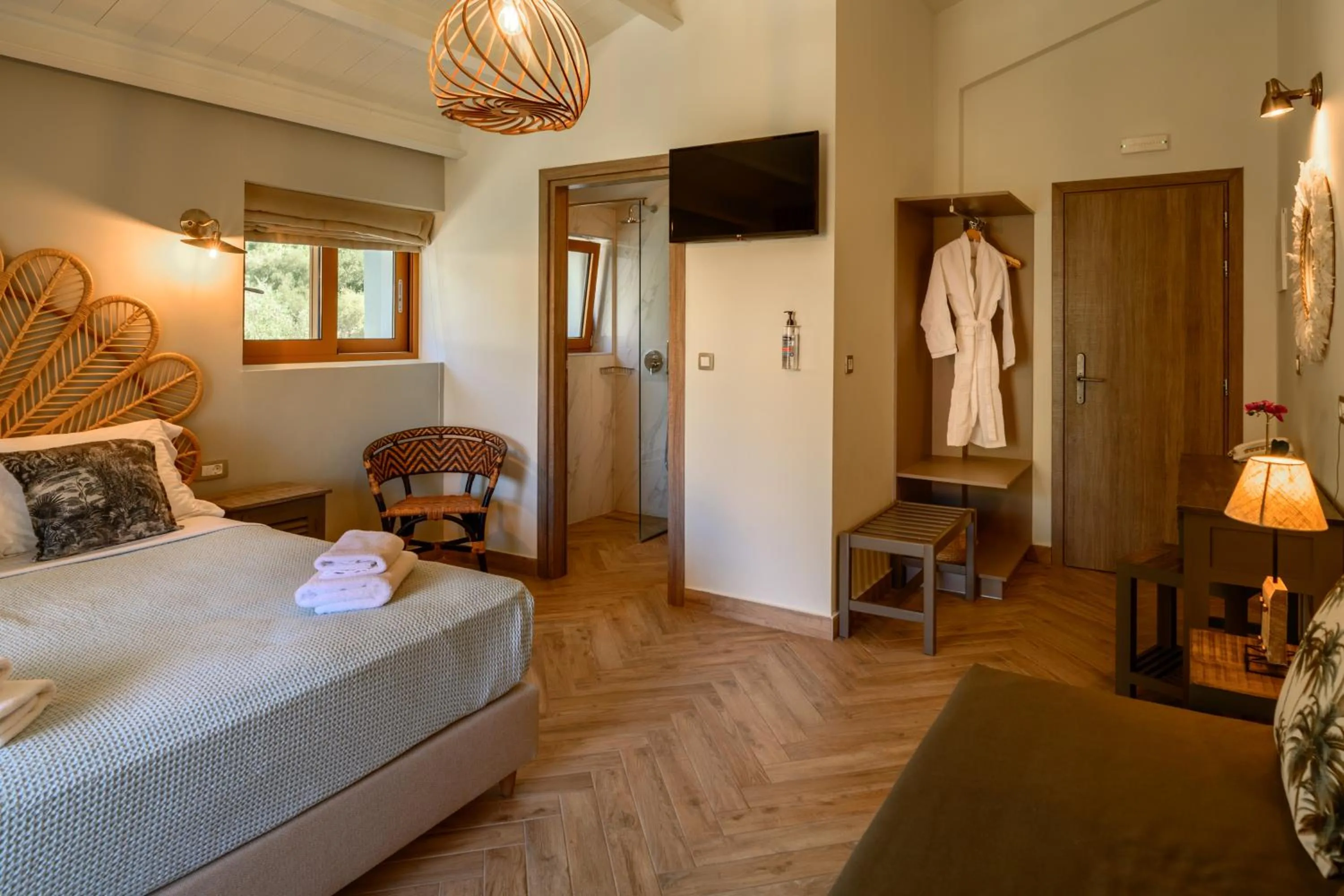 Bed in La Signora Hotel