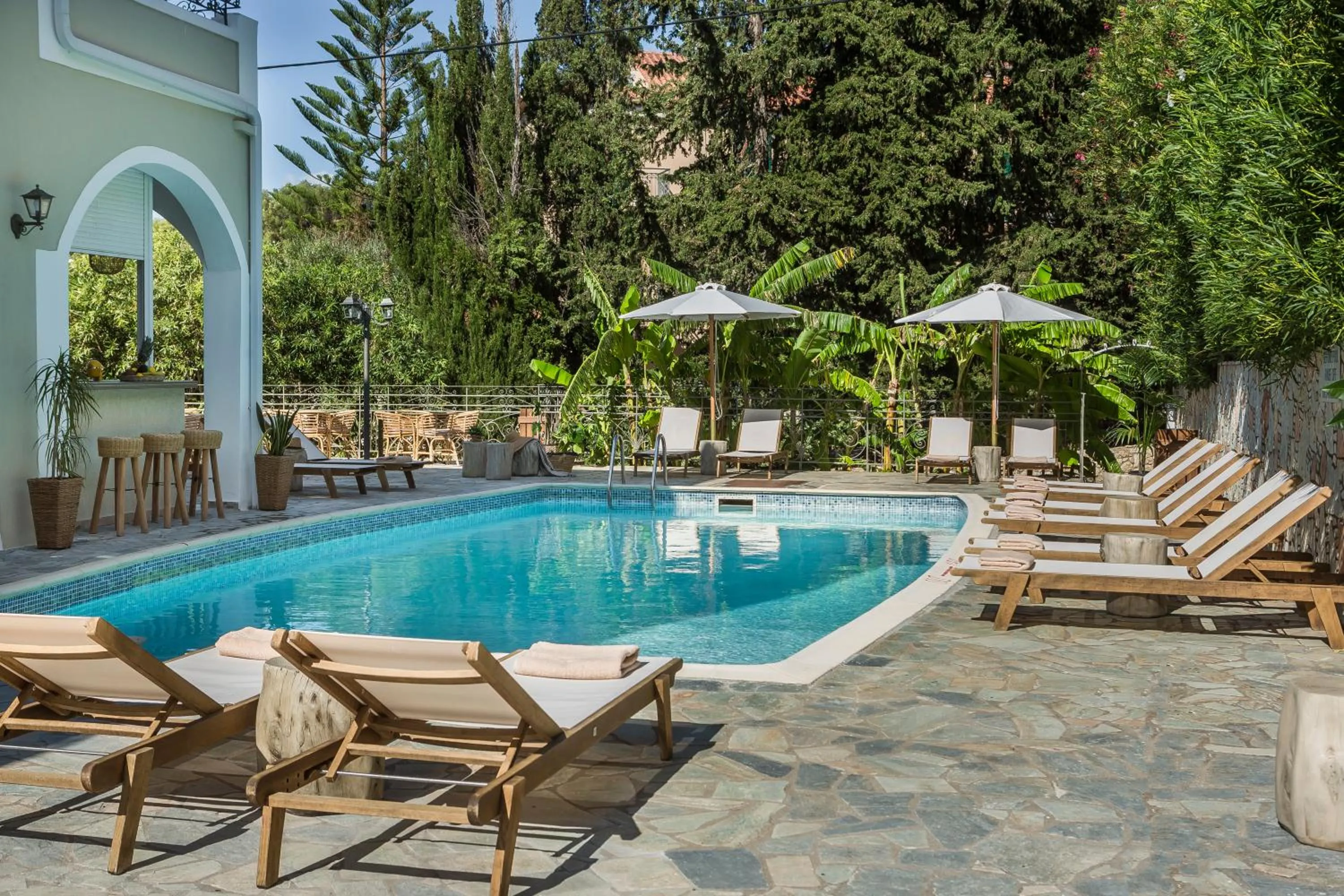 Swimming pool in La Signora Hotel