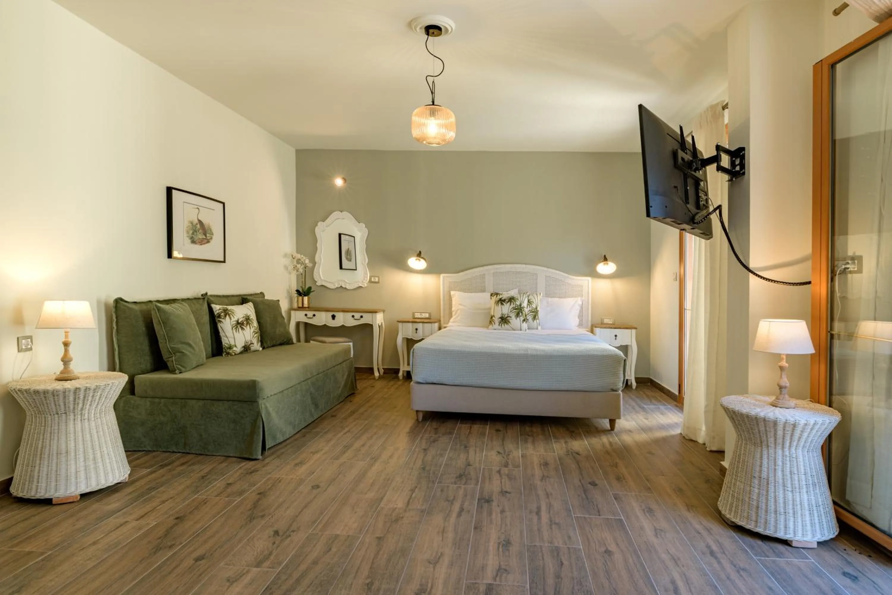 Bed in La Signora Hotel