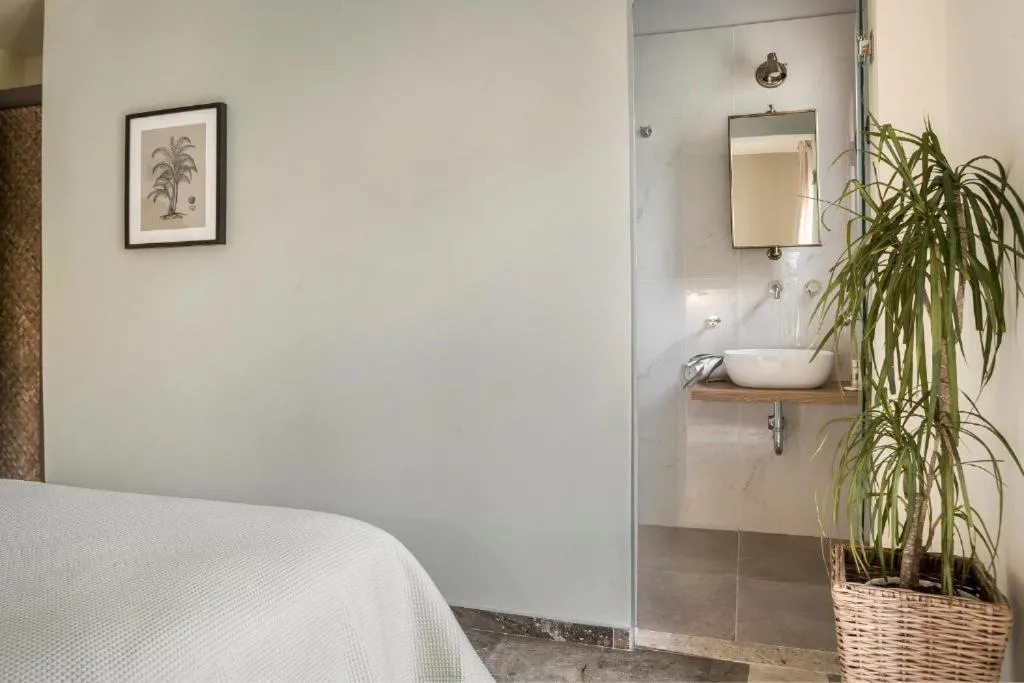Bed in La Signora Hotel