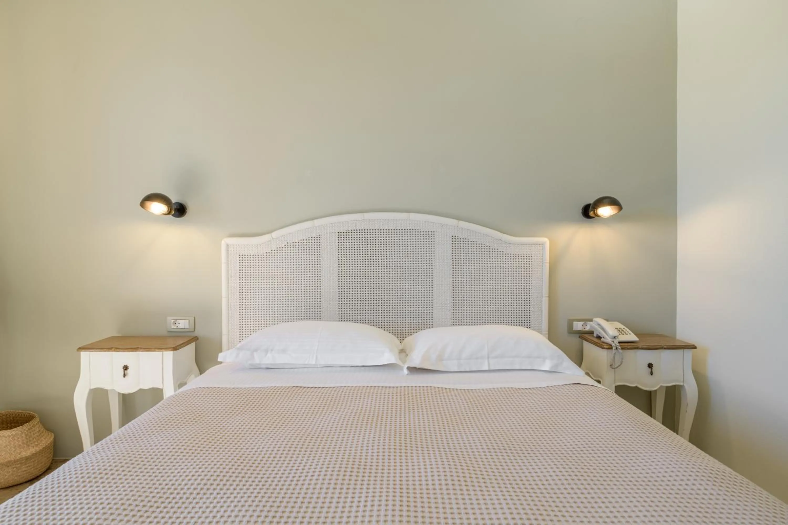 Bed in La Signora Hotel