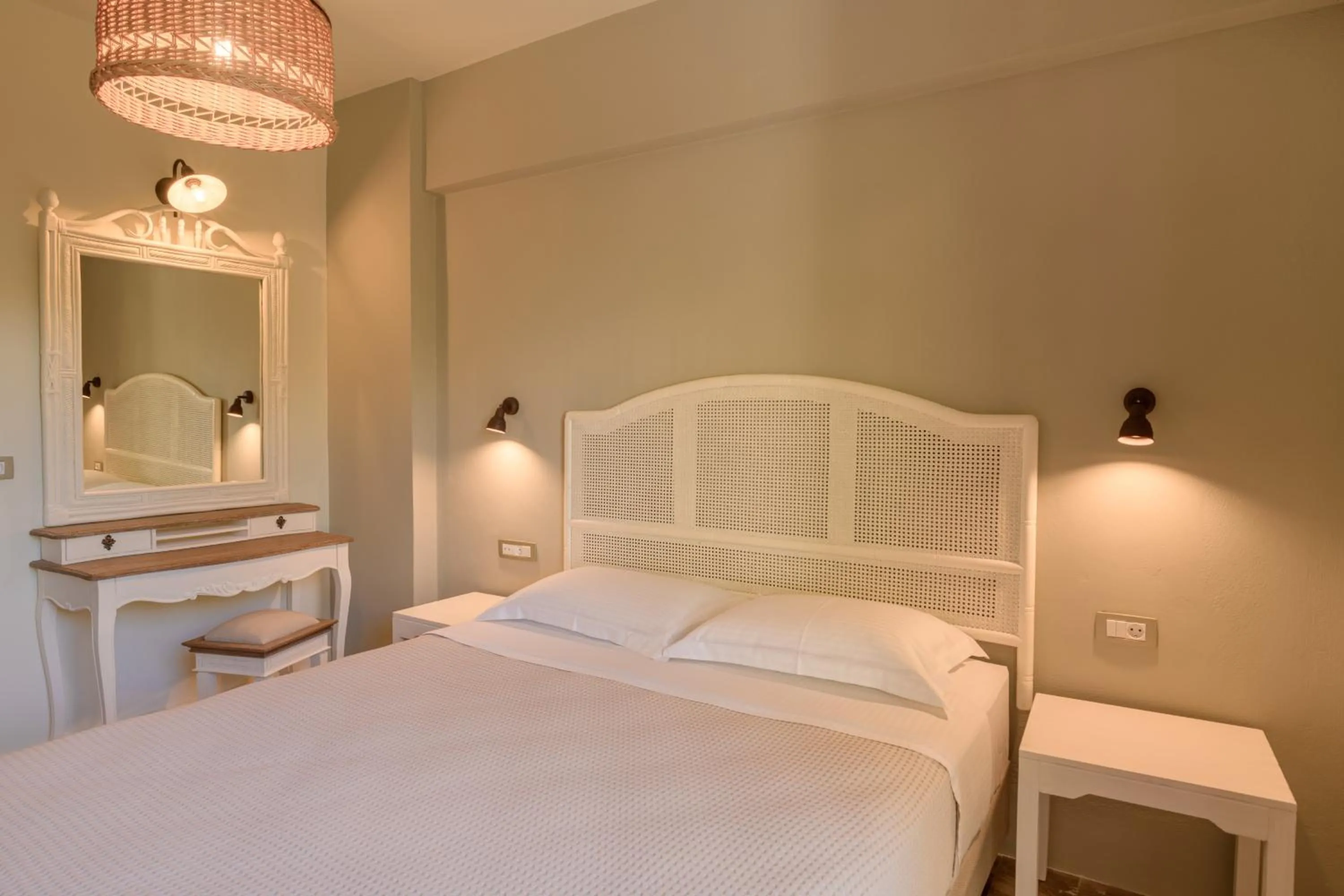 Bed in La Signora Hotel