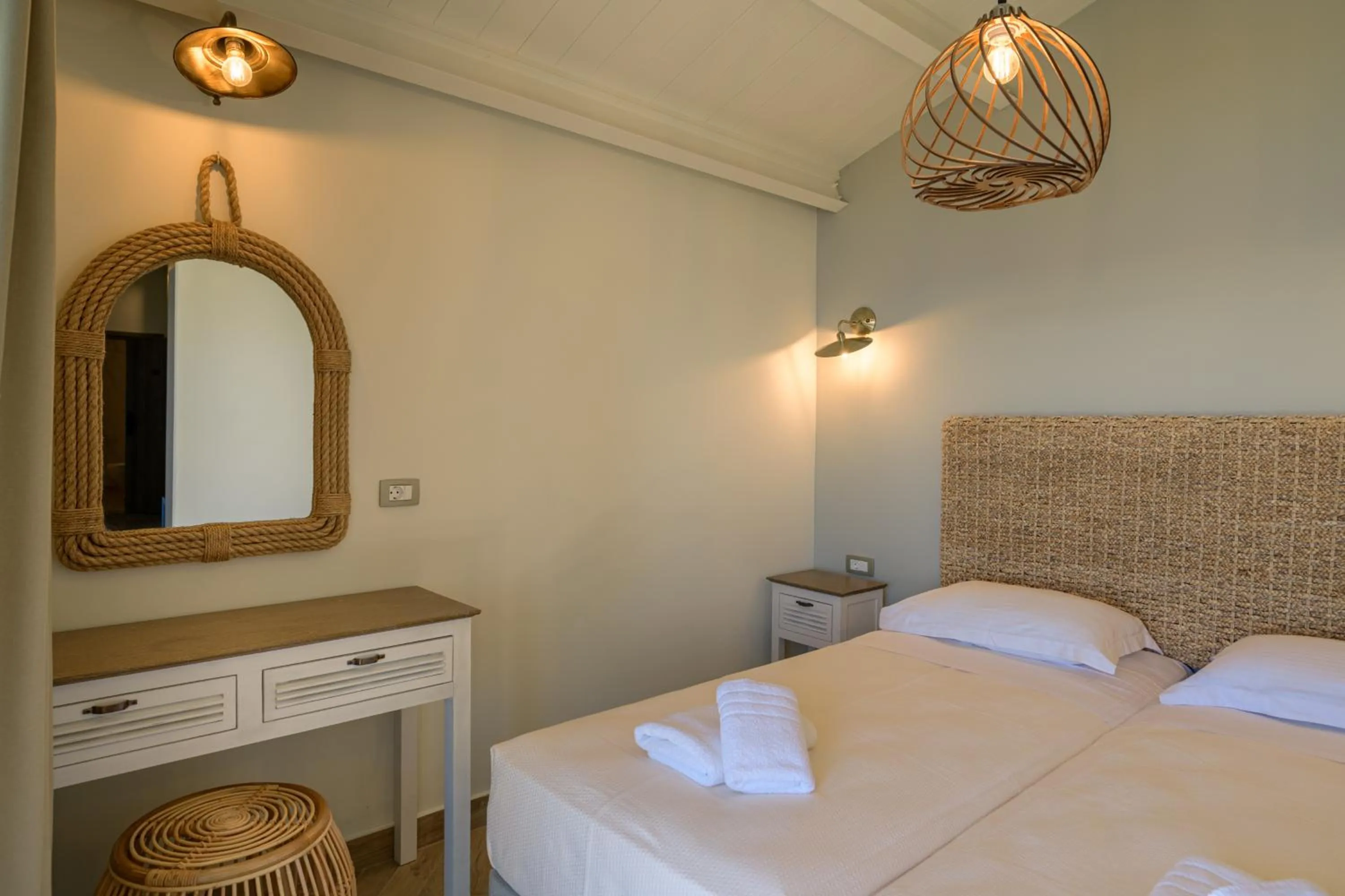 Bed in La Signora Hotel