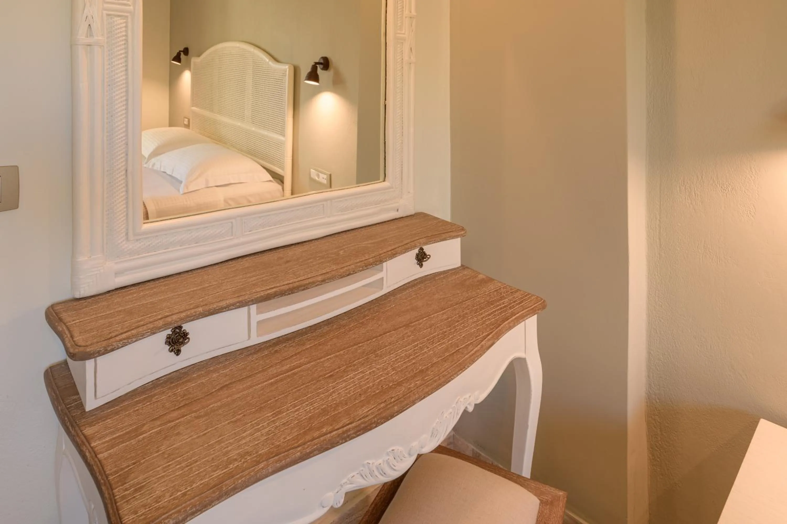 Bed in La Signora Hotel