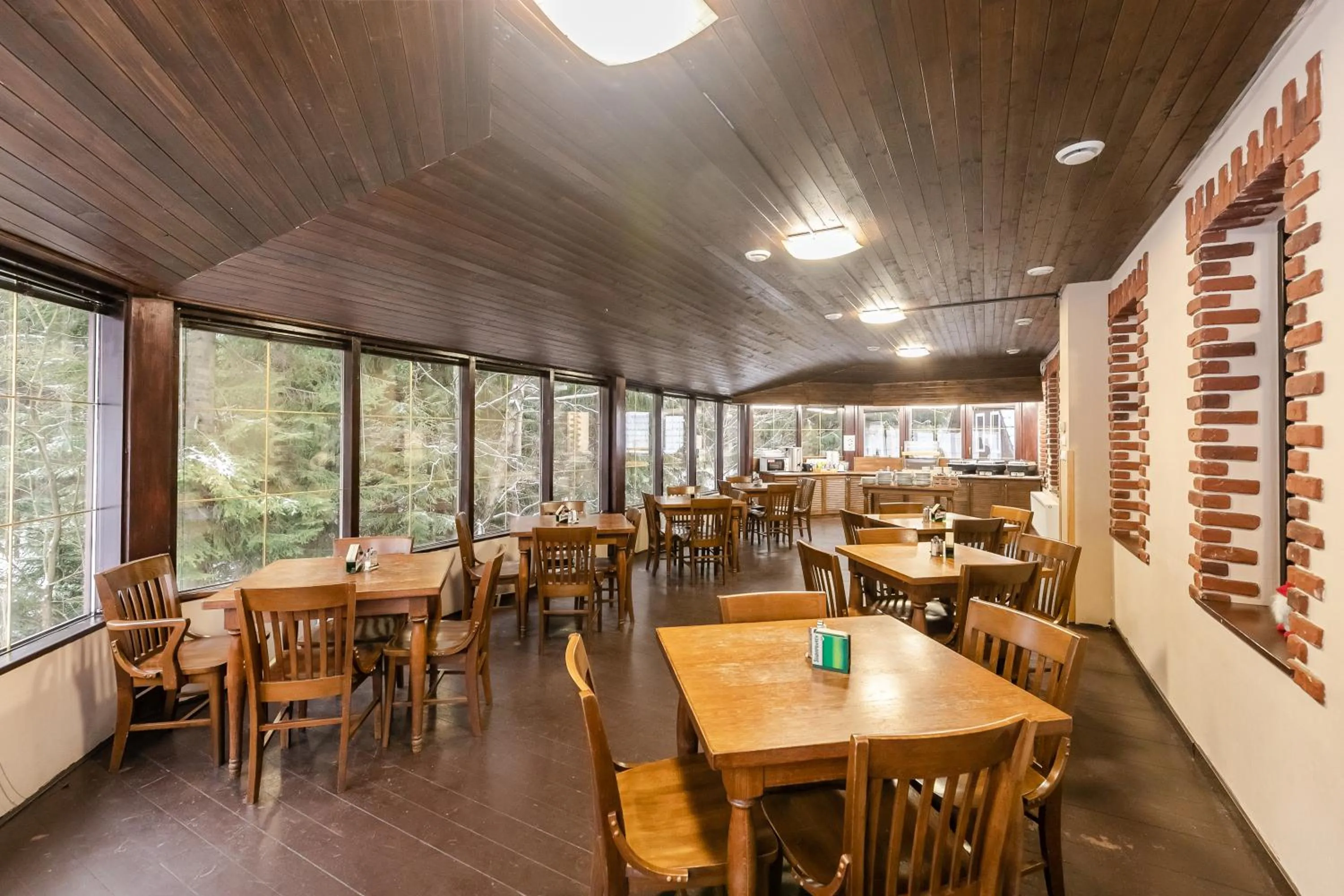 Restaurant/places to eat in Hotel Perla Jizery