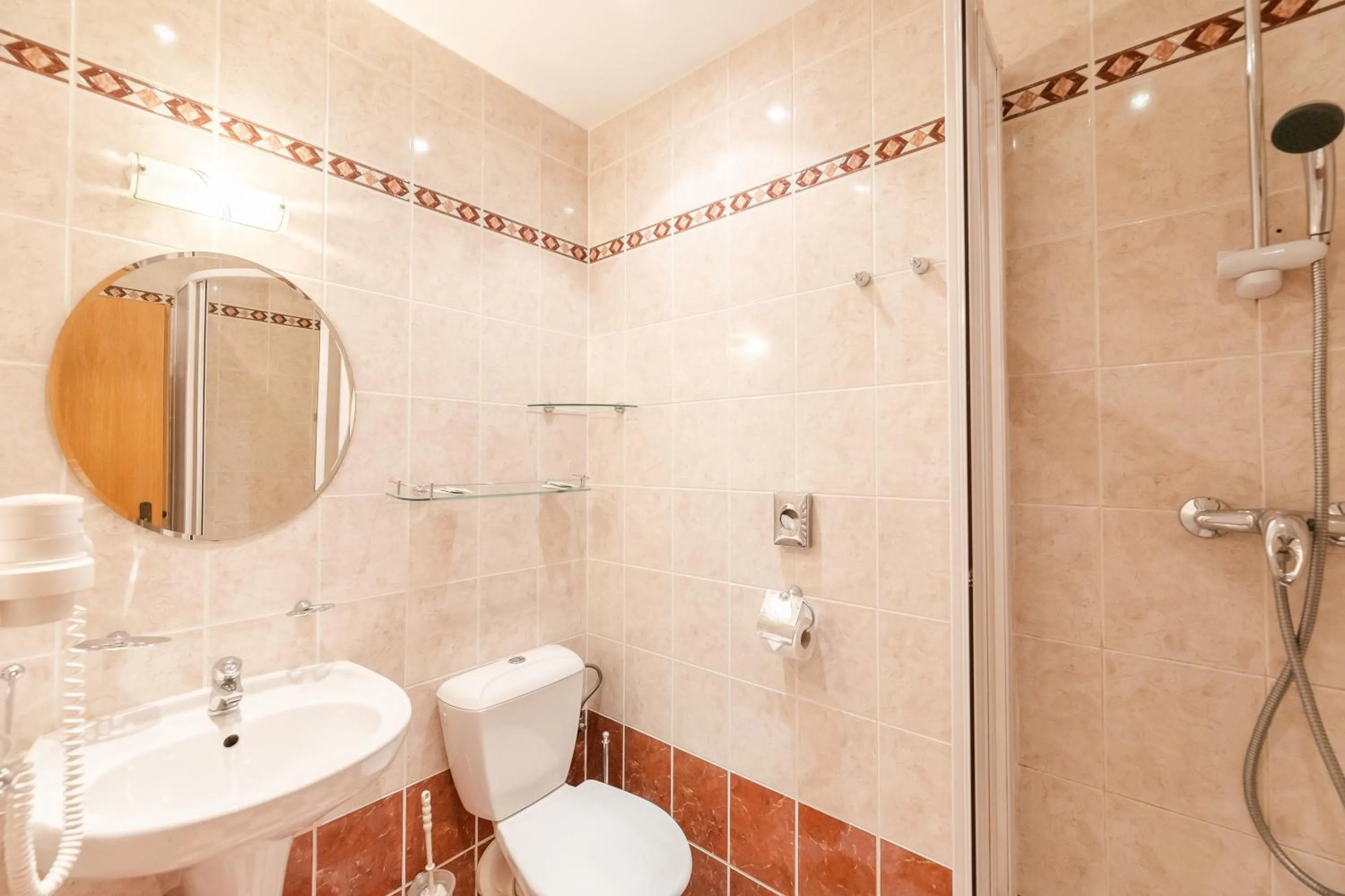 Bathroom in Hotel Perla Jizery