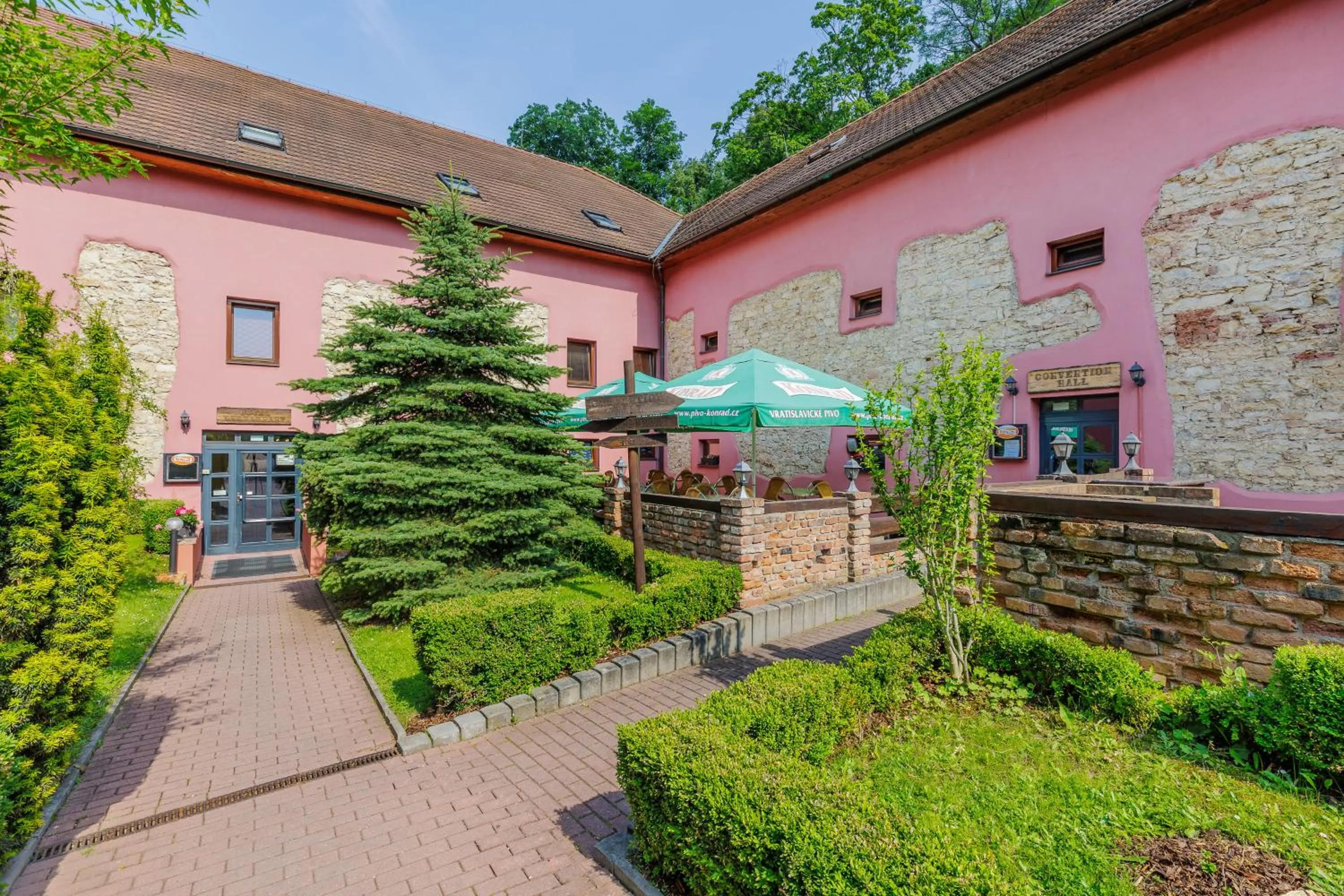 Property building in Hotel STARÝ PIVOVAR