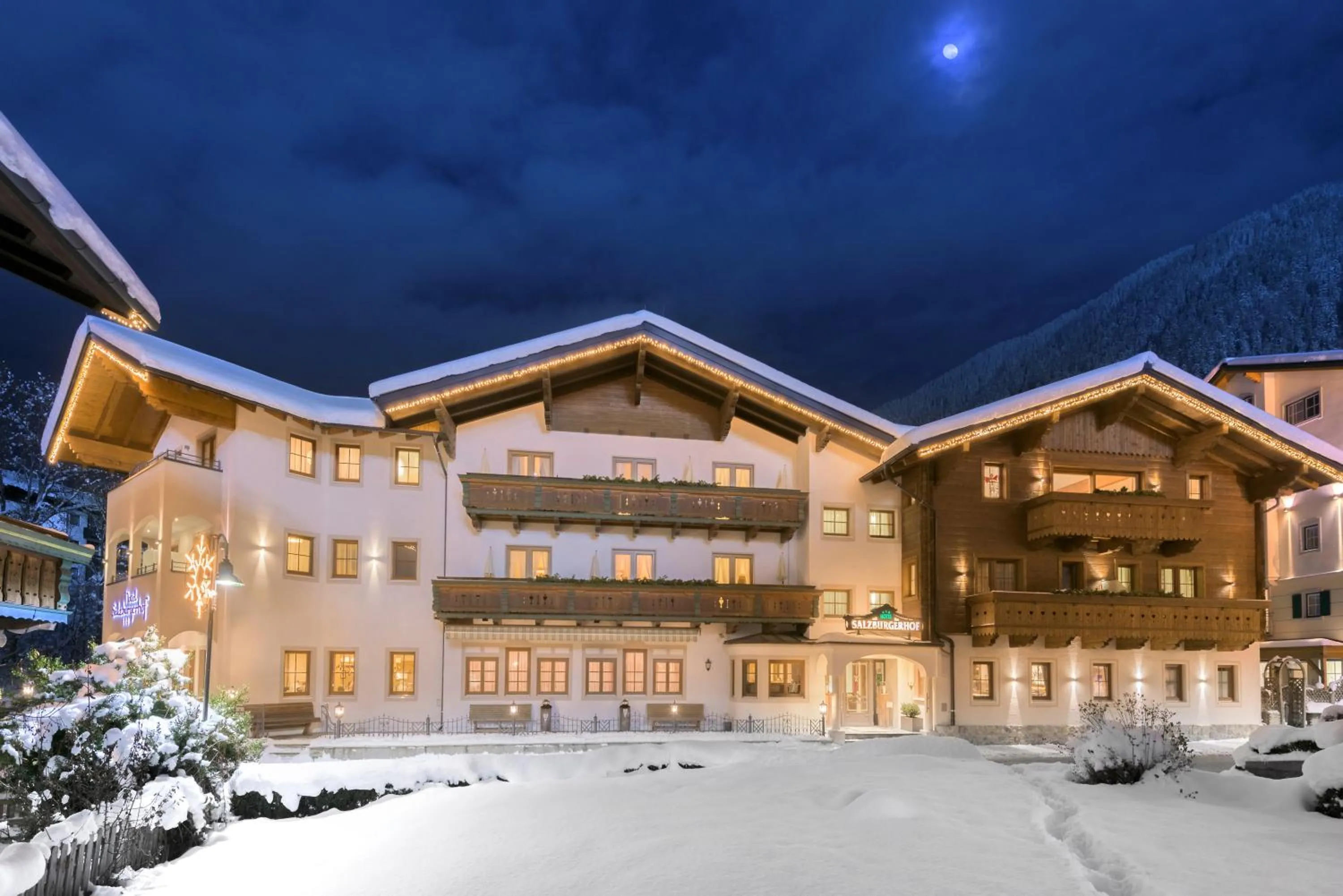 Property building in Salzburgerhof Flachau