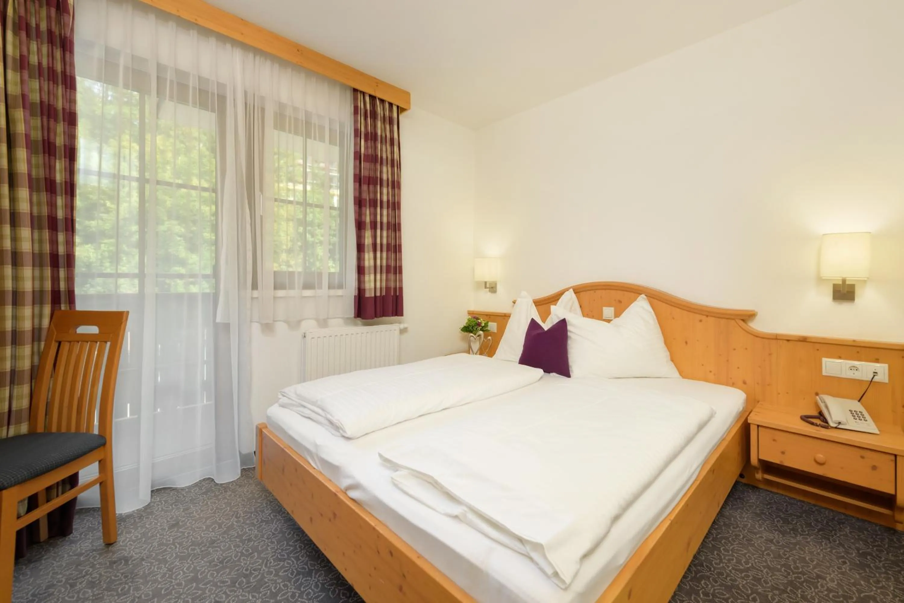 Bedroom, Bed in Salzburgerhof Flachau