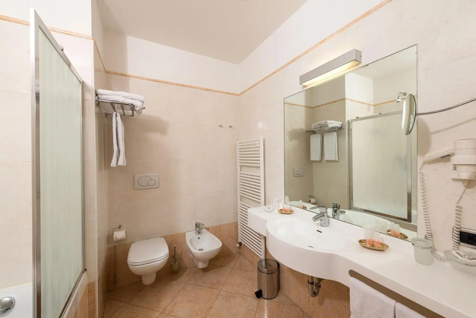 Classic Single Room in Lady Maria Hotel Wellness & Resort Classic Single Room in Lady Maria Hotel Wellness & Resort