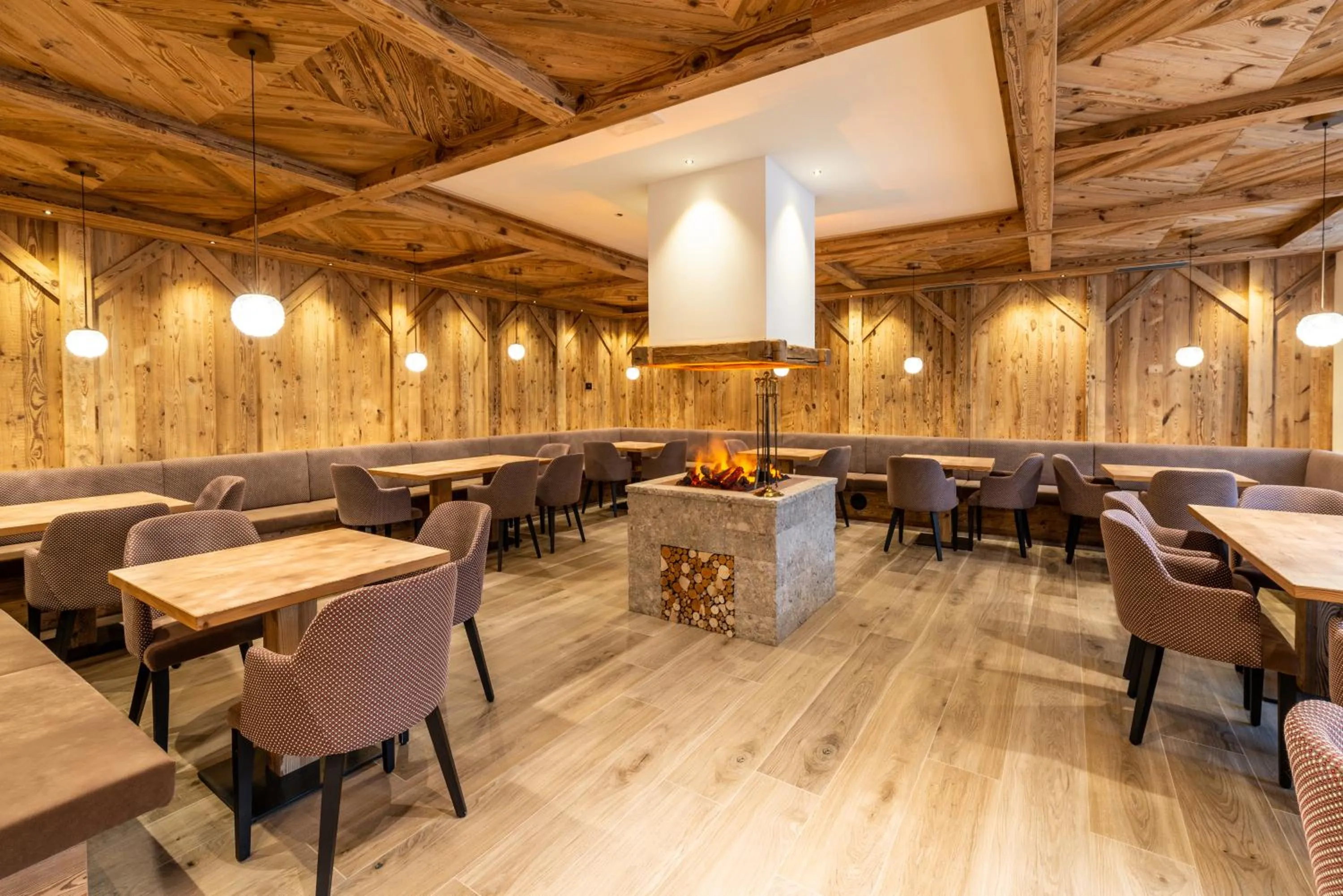 Restaurant/places to eat in Lady Maria Hotel Wellness & Resort