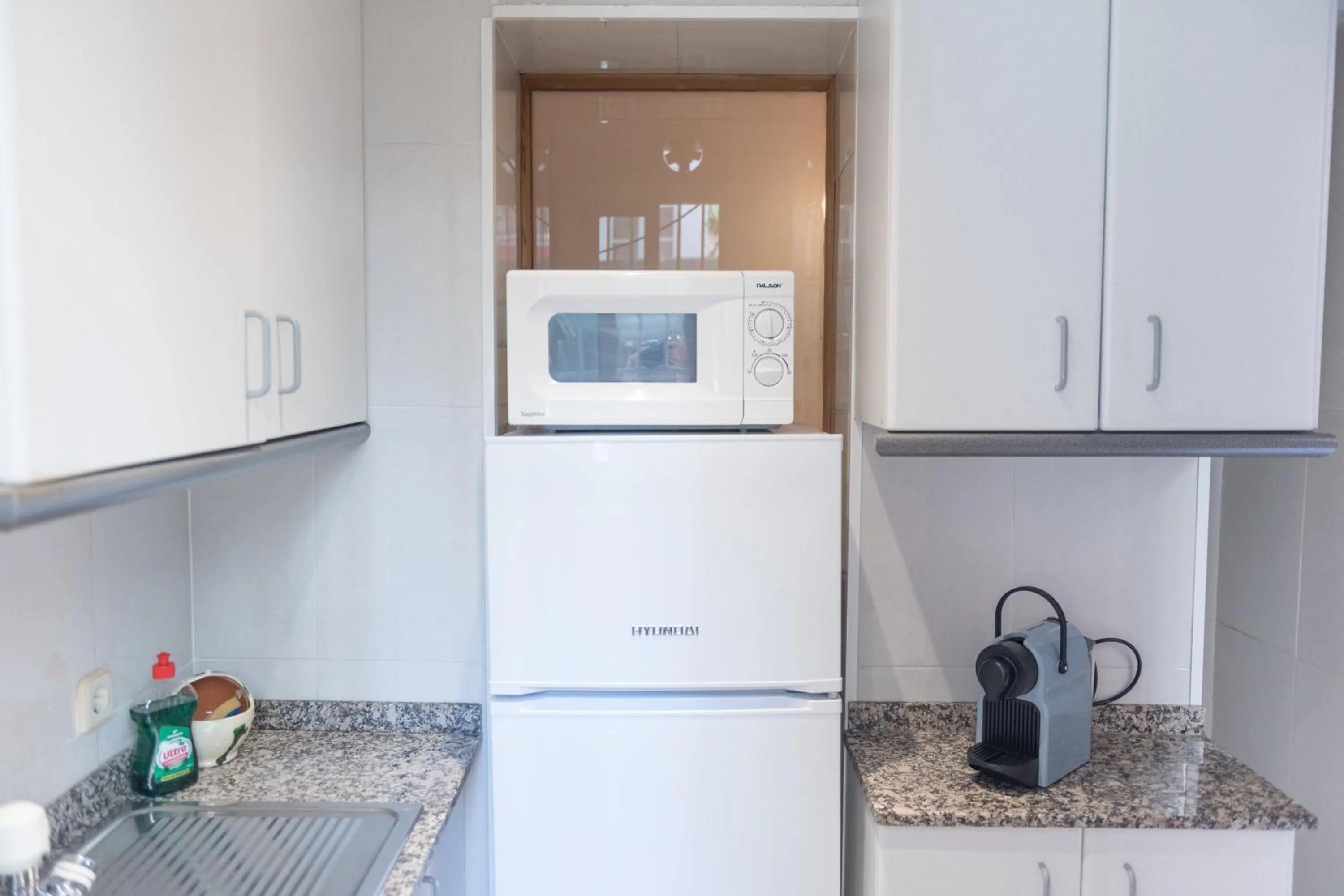 Coffee/tea facilities in Sweet BCN Studio with Terrace