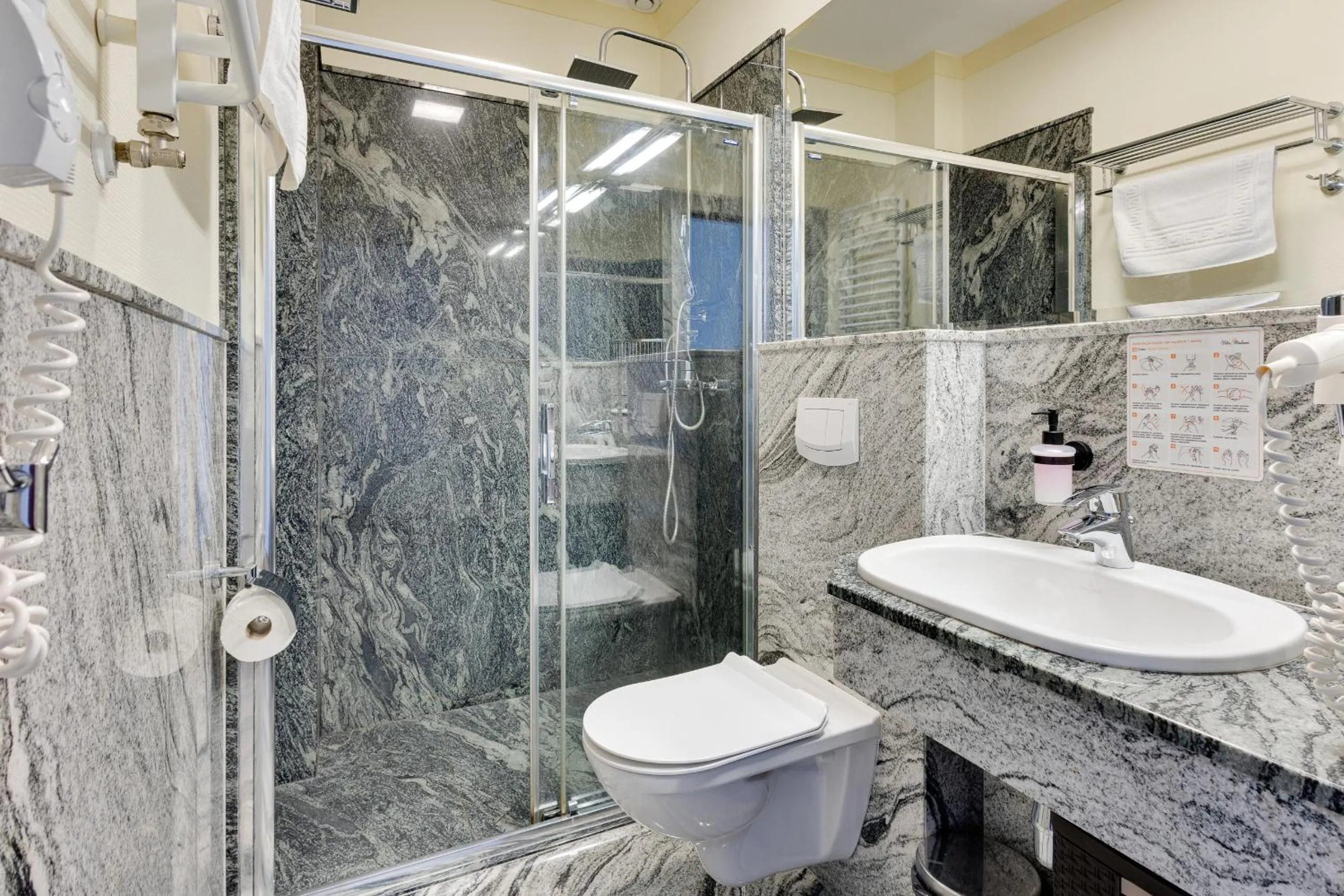 Shower in Villa Meduza