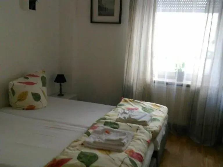 Bedroom, Bed in Fewo Reutlingen Metzstraße Bedroom, Bed in Fewo Reutlingen Metzstraße