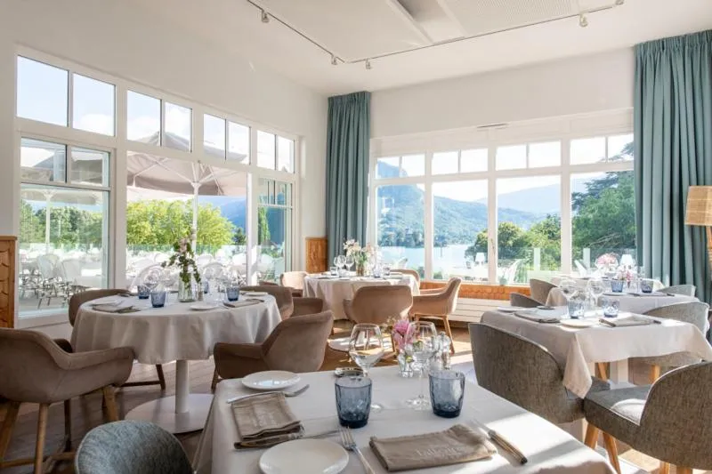 Restaurant/places to eat in Hôtel Beau Site Talloires B SPA