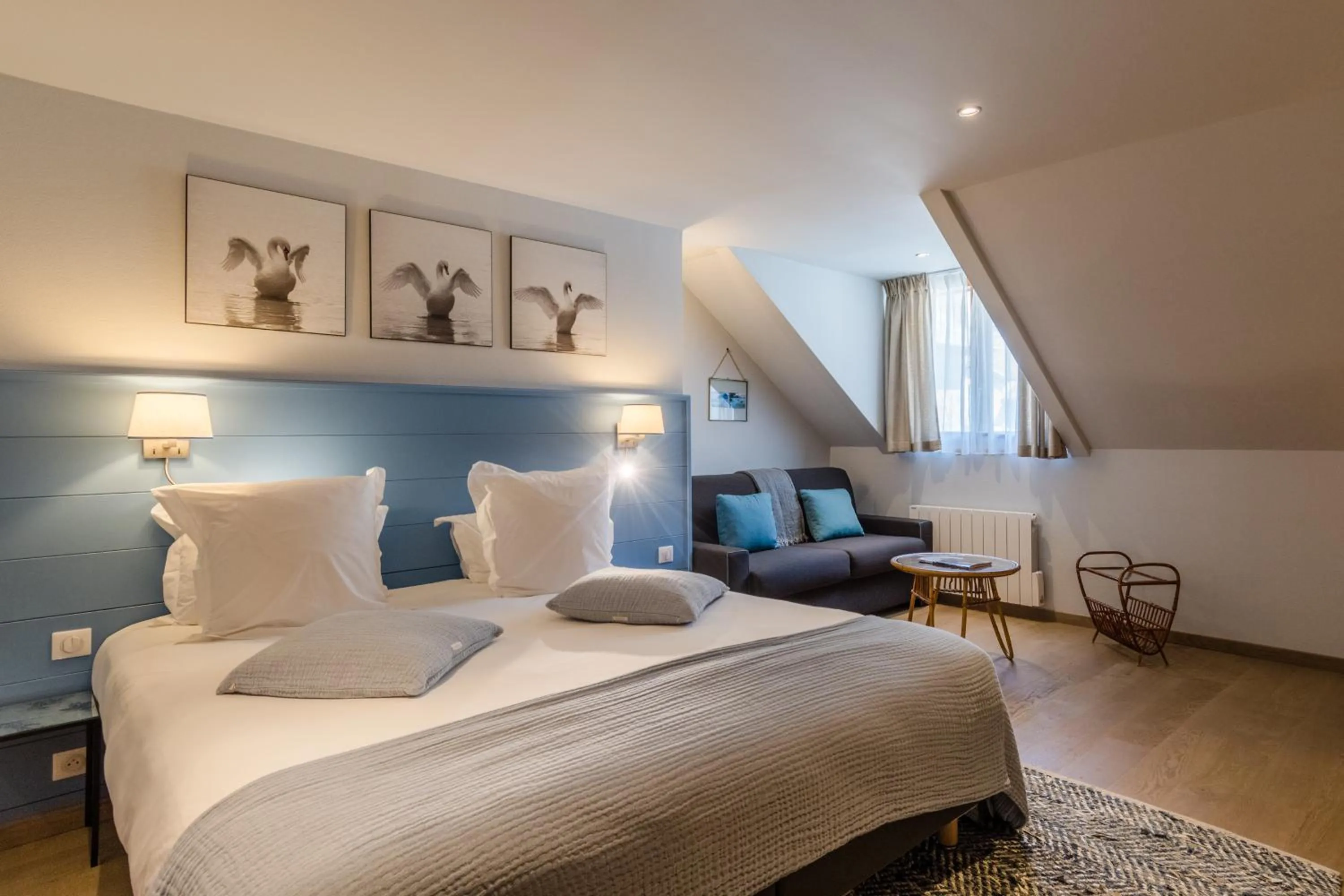 Bed in Hôtel Beau Site Talloires B SPA