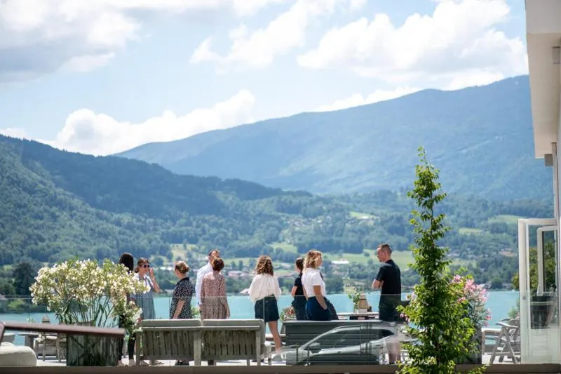 People in Hôtel Beau Site Talloires B SPA