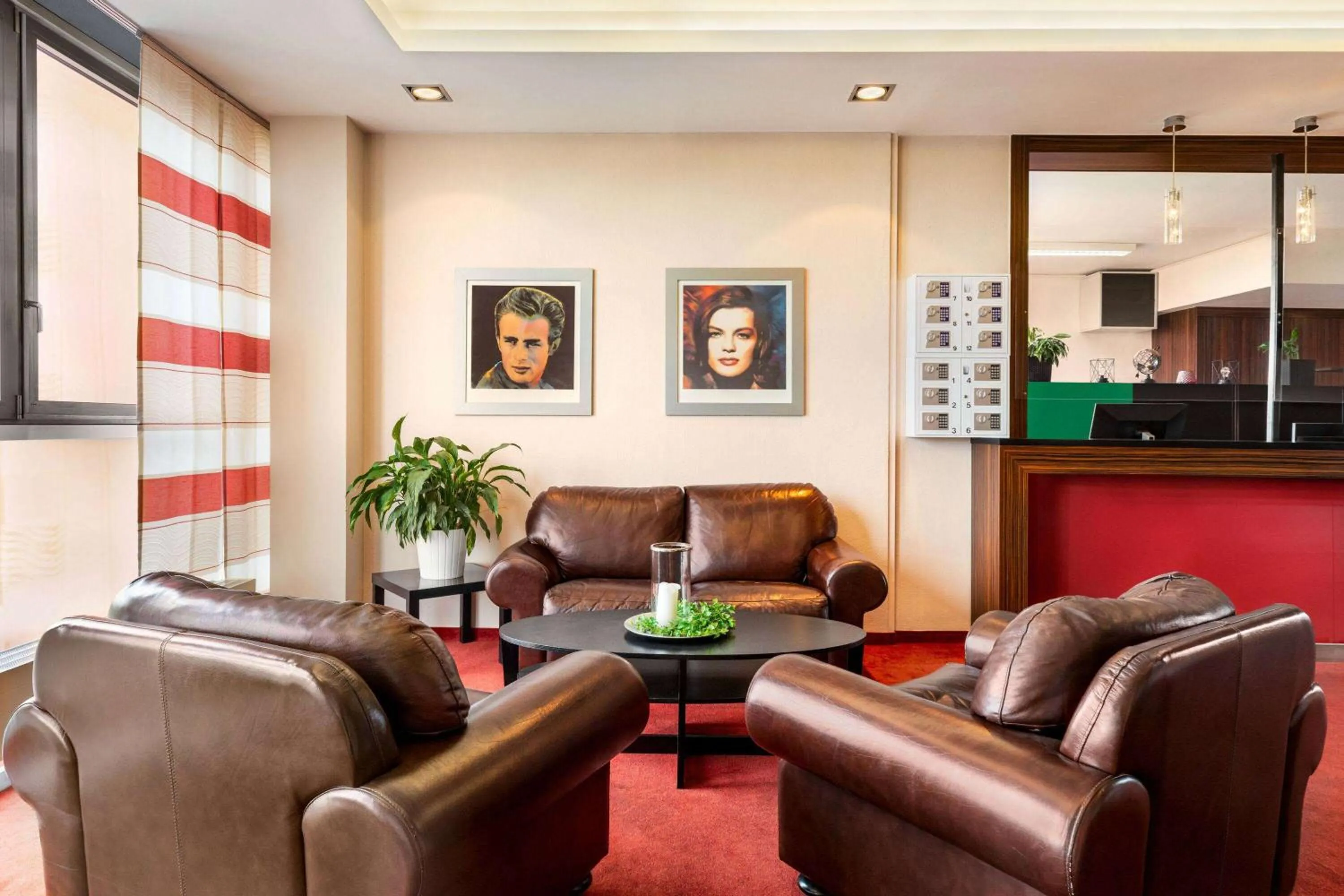 Communal lounge/ TV room in Amedia Express Passau, Trademark Collection by Wyndham