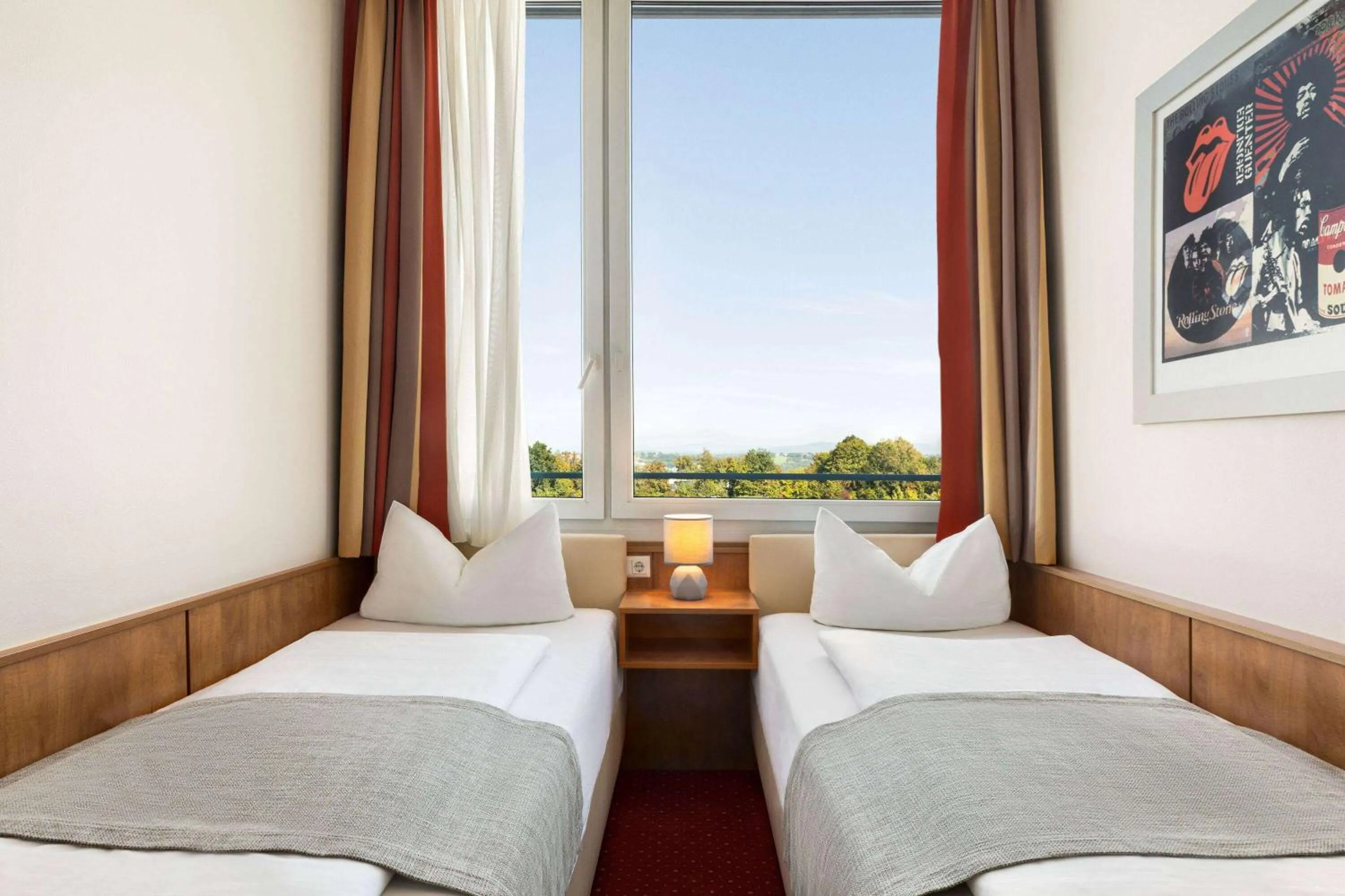 Photo of the whole room, Bed in Amedia Express Passau, Trademark Collection by Wyndham