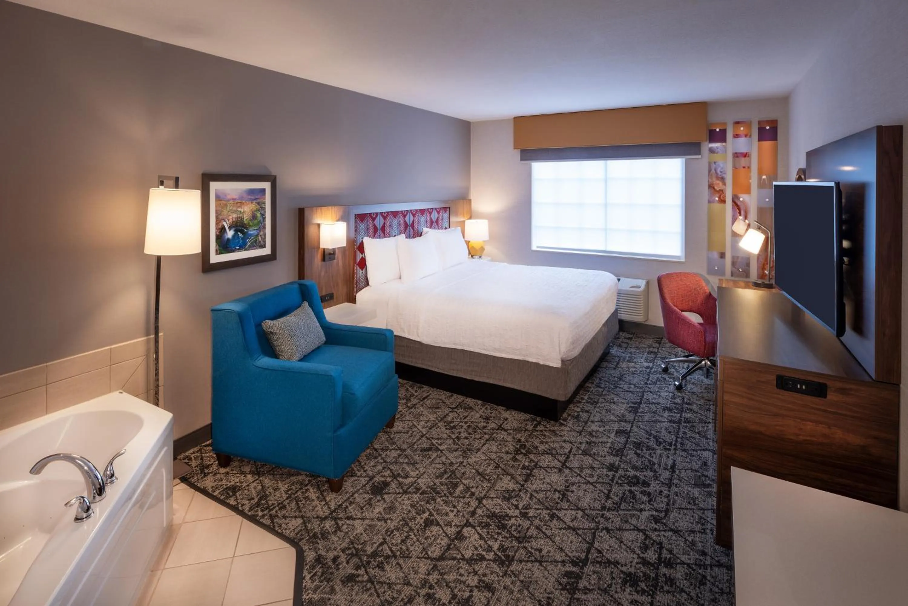 Bed in Hampton Inn Pullman