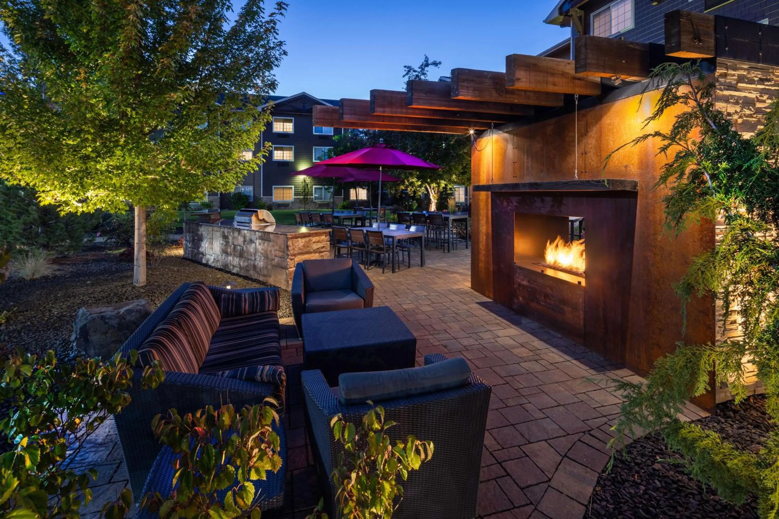 Patio in Hampton Inn Pullman