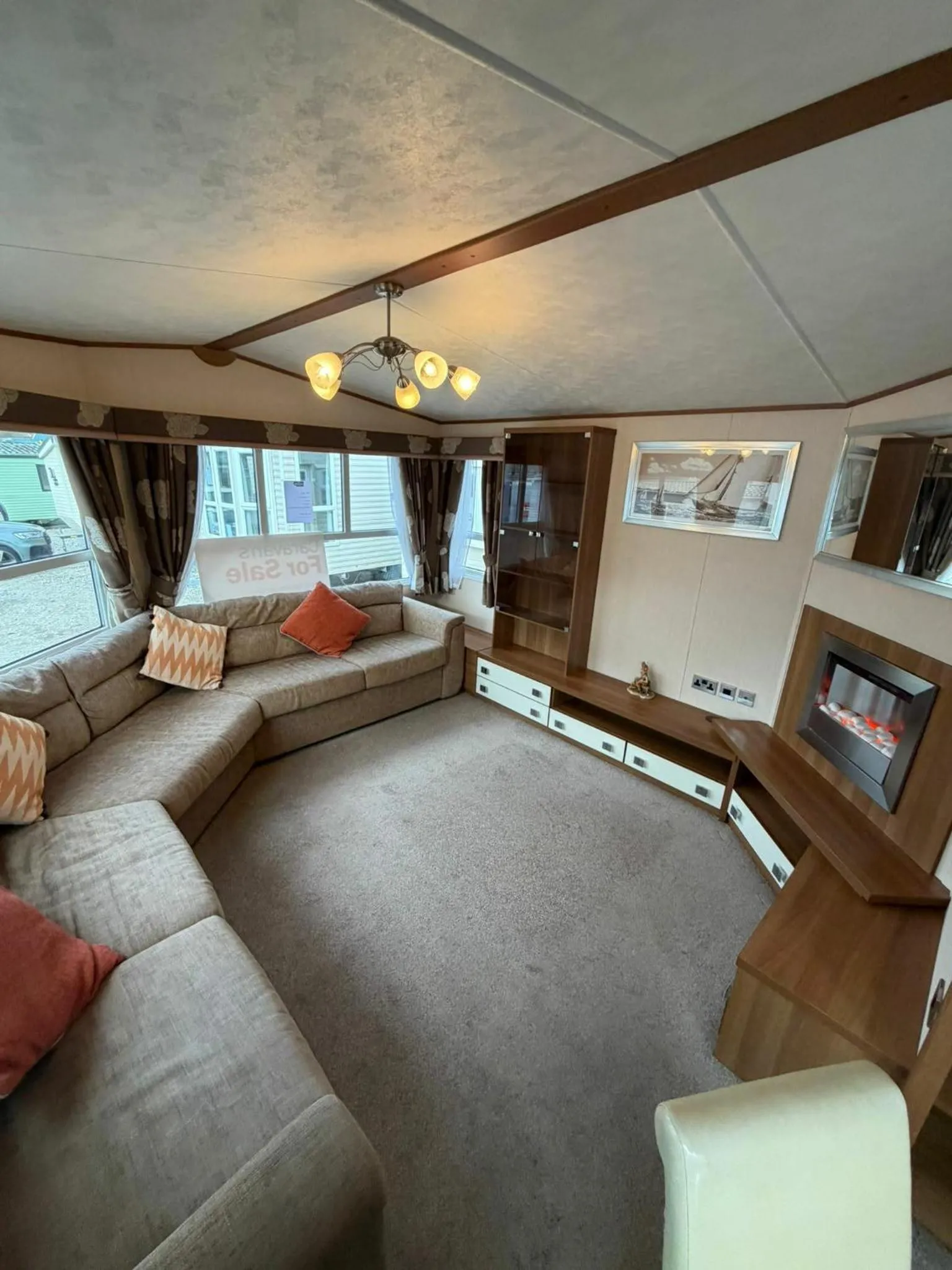 Wyreside Lakes Glamping Pods