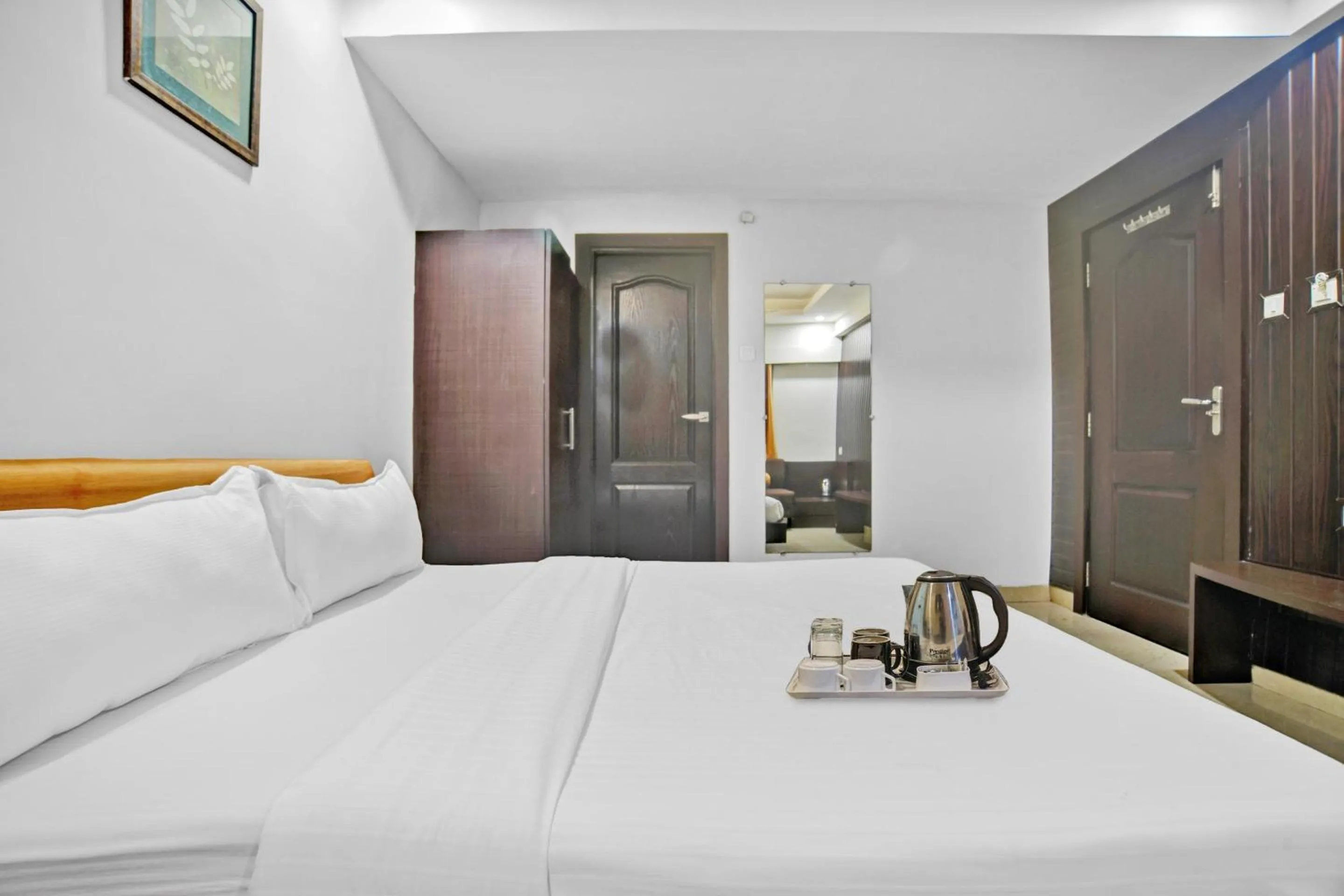 Bedroom, Bed in Super Townhouse Divya Palace