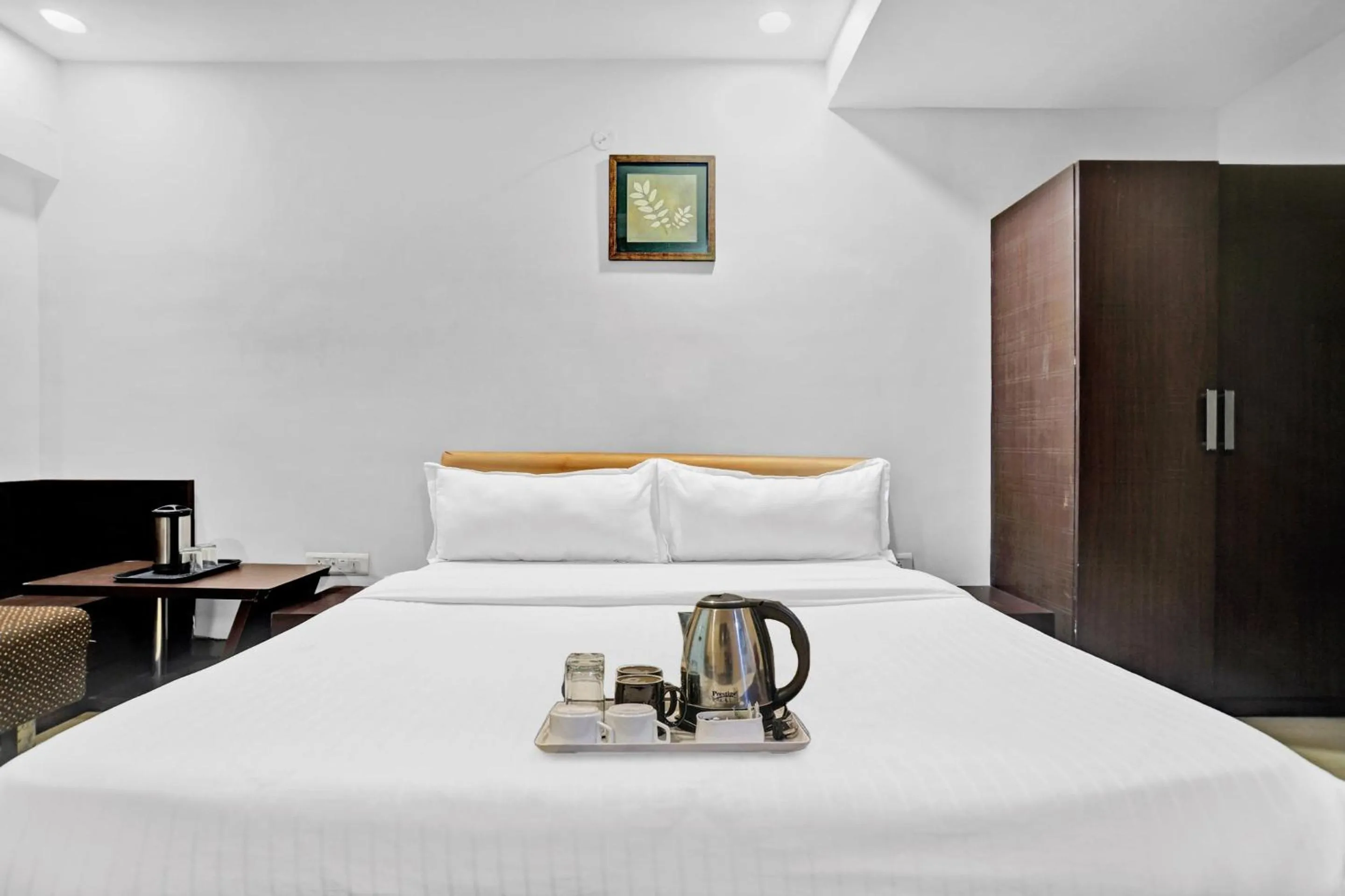 Bedroom, Bed in Super Townhouse Divya Palace
