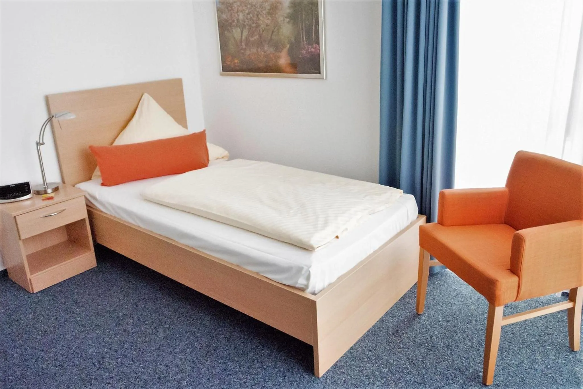 Bed in Johanniter Gästehaus