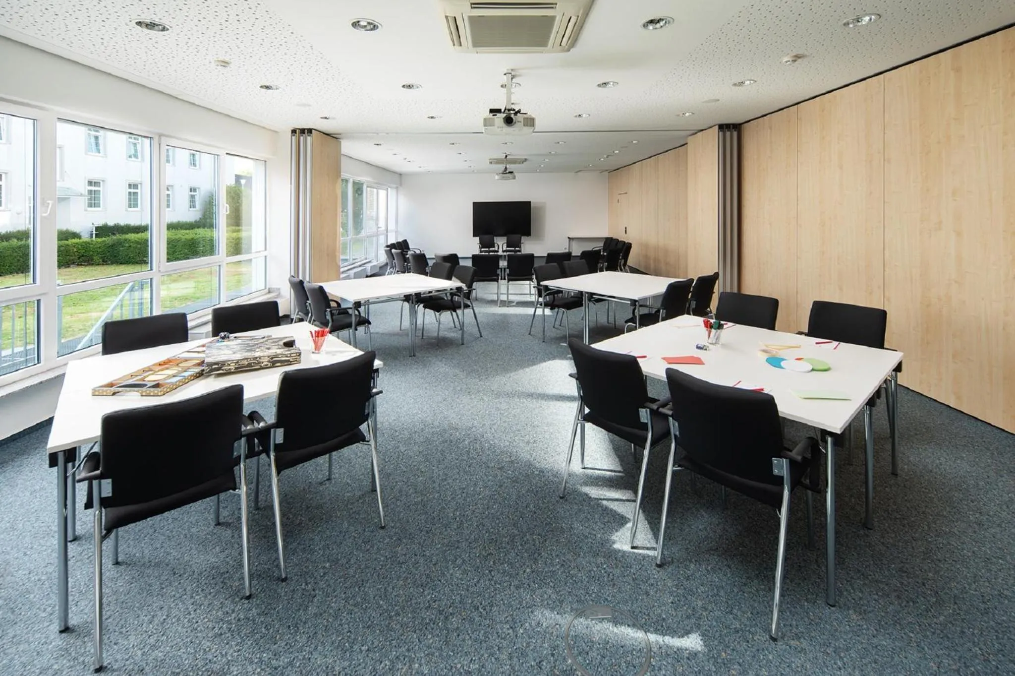 Meeting/conference room in Johanniter Gästehaus