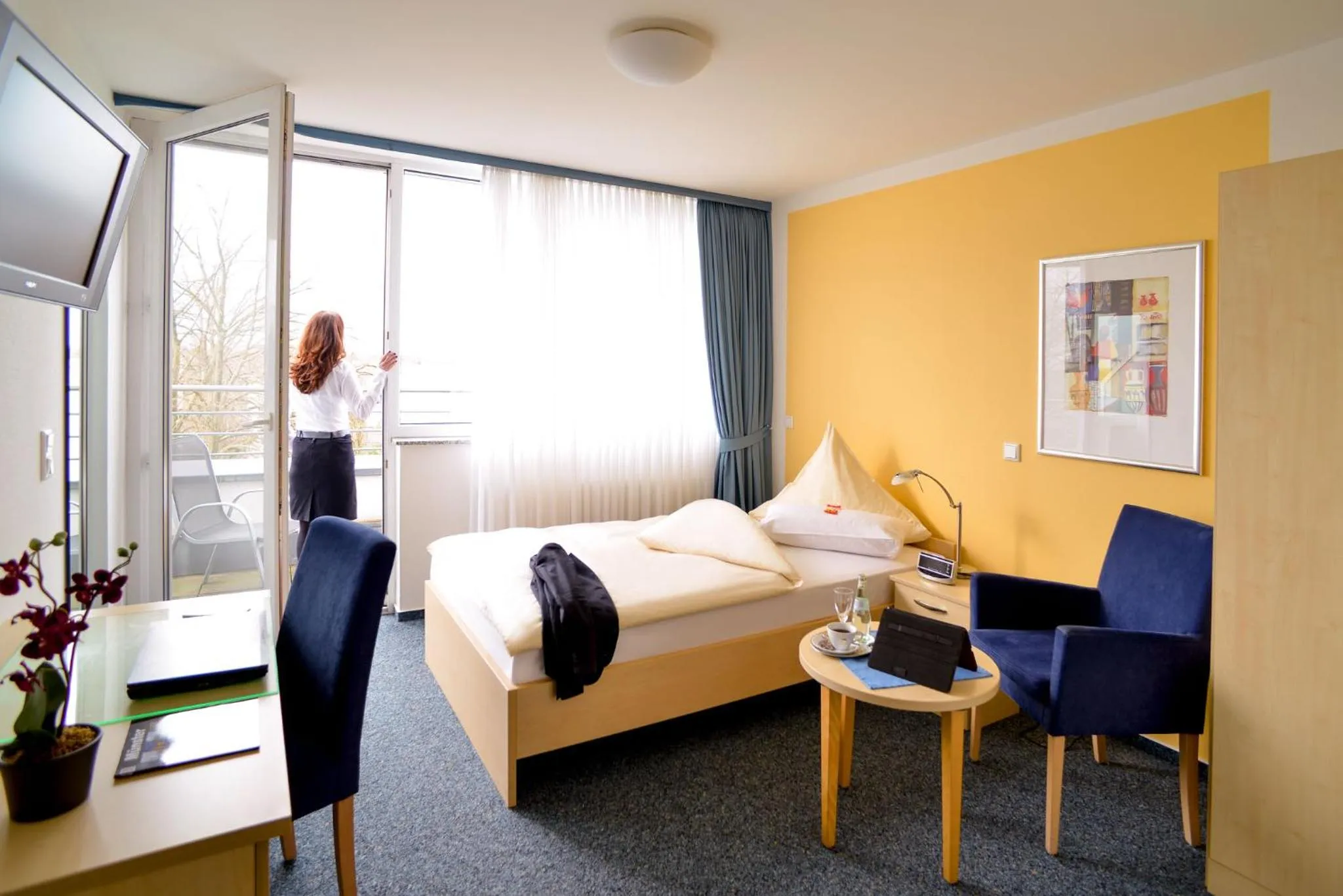 Photo of the whole room, Bed in Johanniter Gästehaus