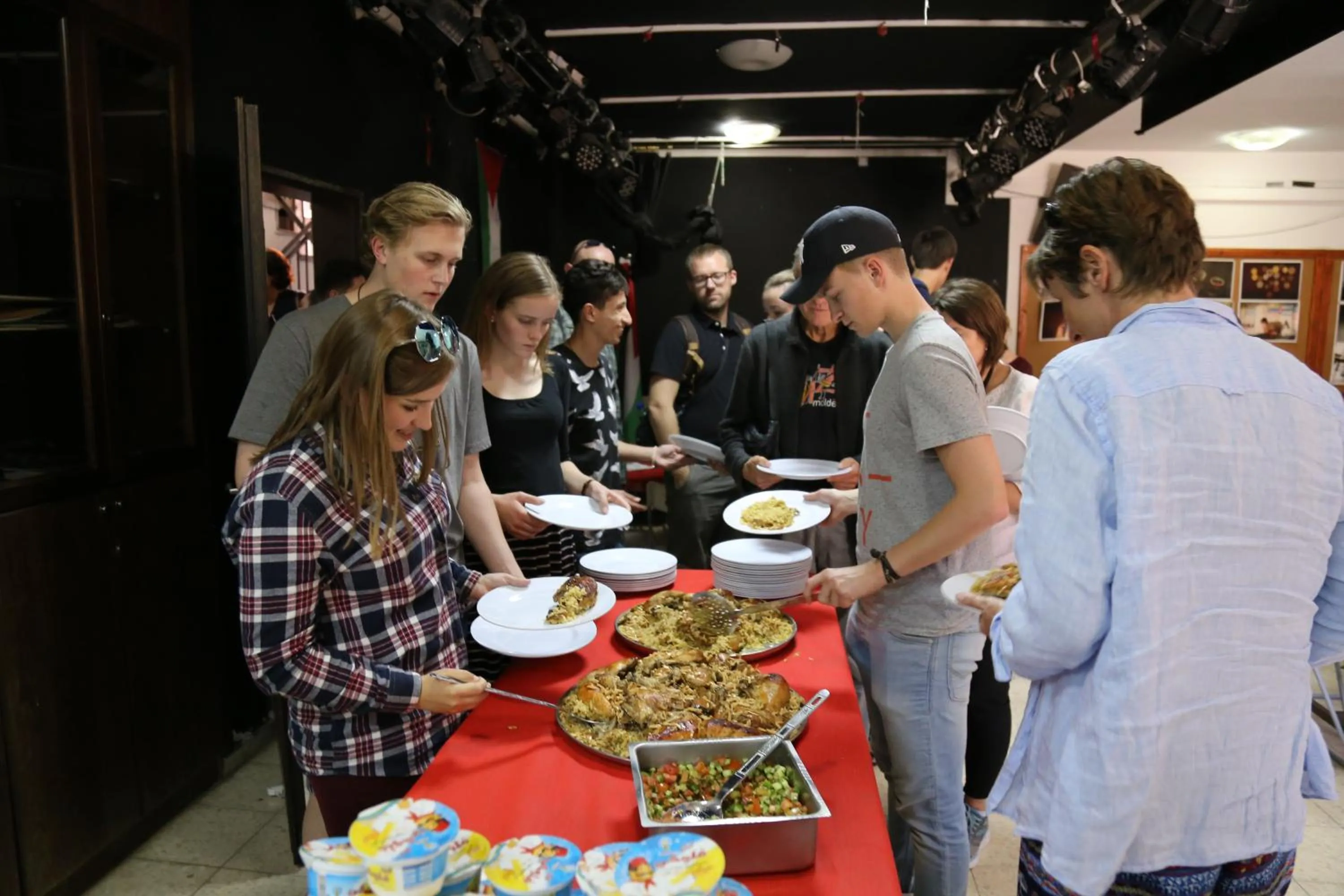 Food in Alrowwad Guest House