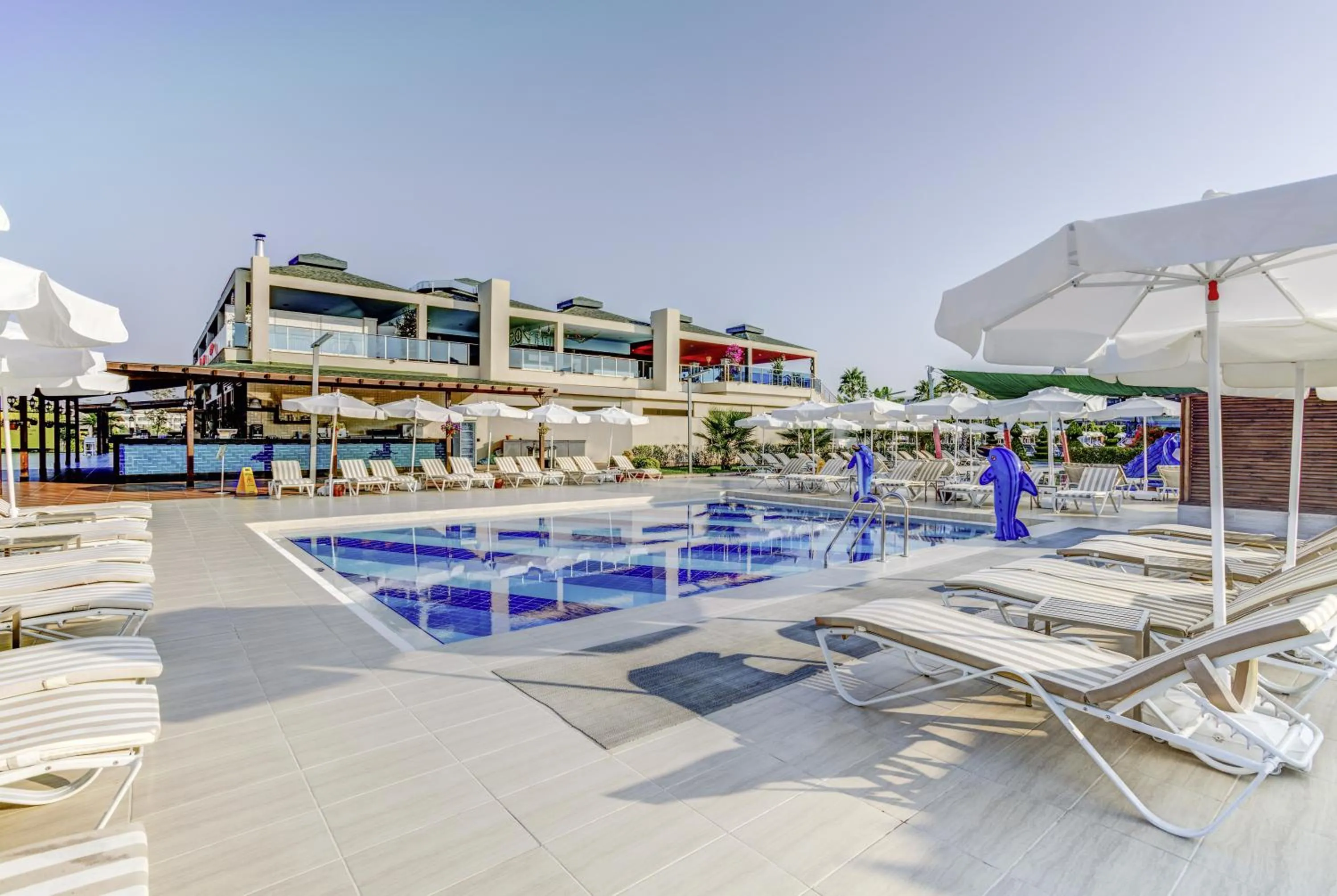 Swimming pool in Tui Magic Life Jacaranda