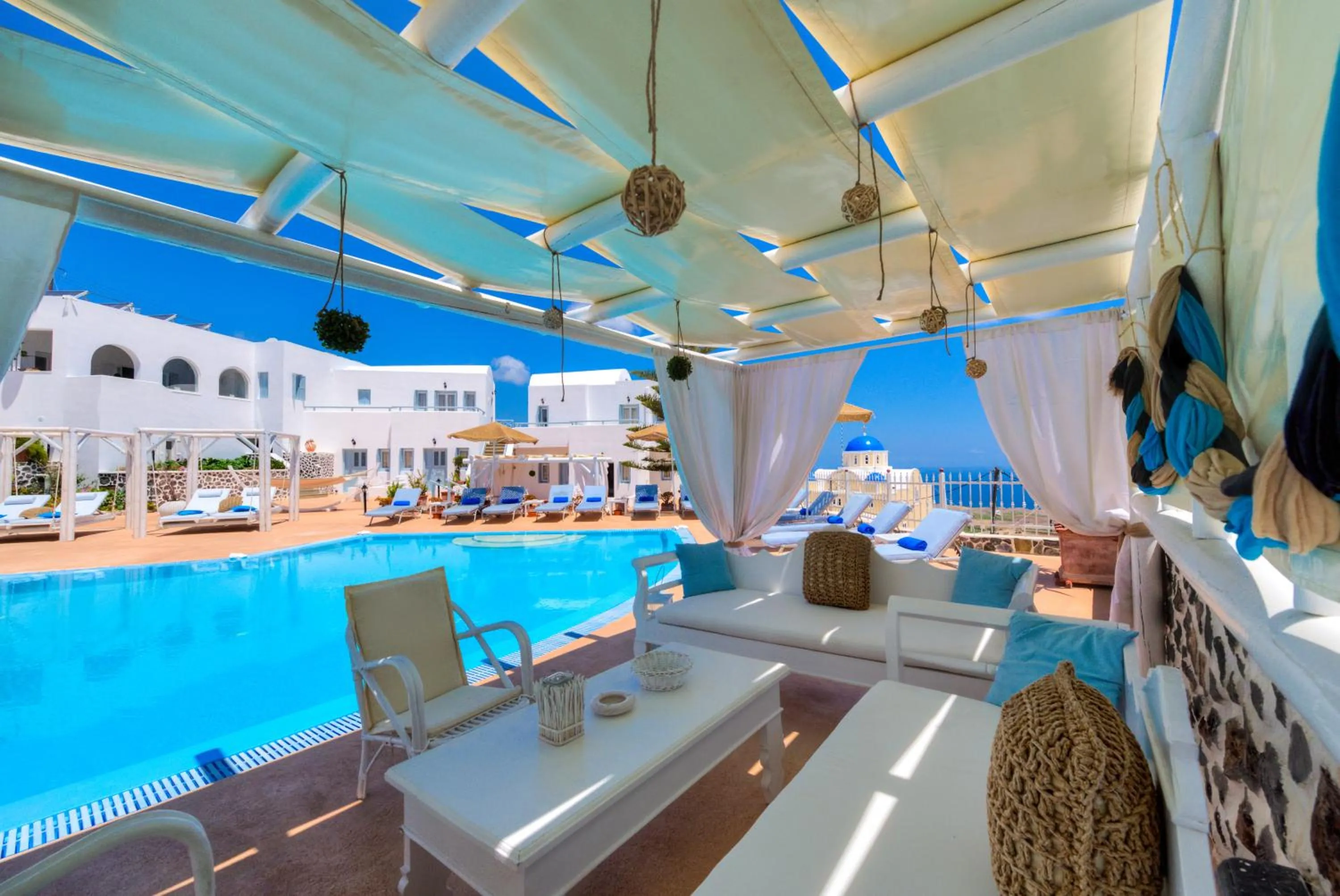 Patio in Dream Island Hotel