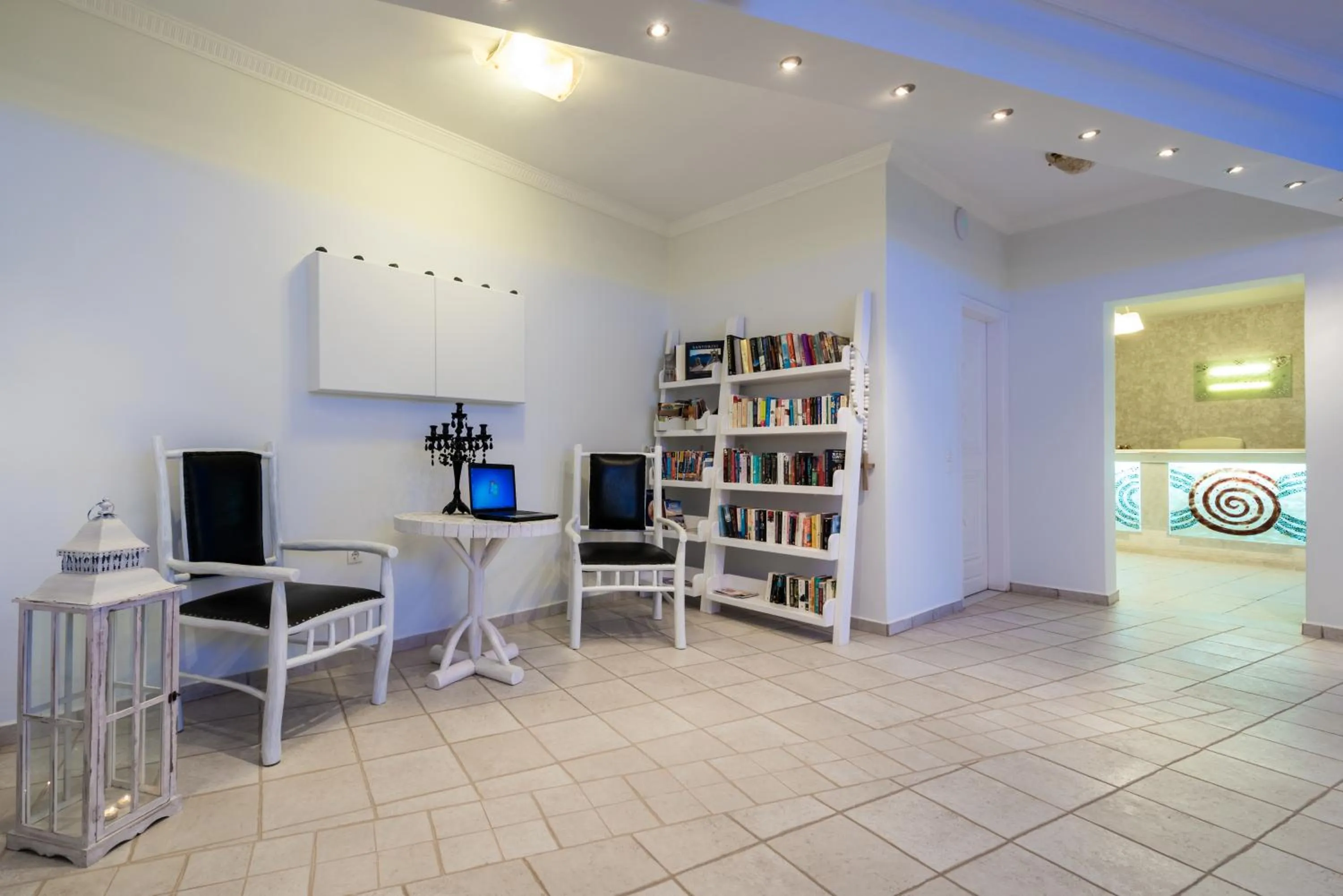 Living room in Dream Island Hotel
