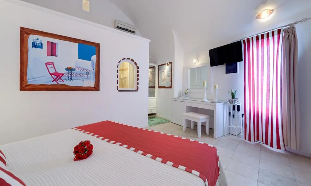 Bed in Dream Island Hotel