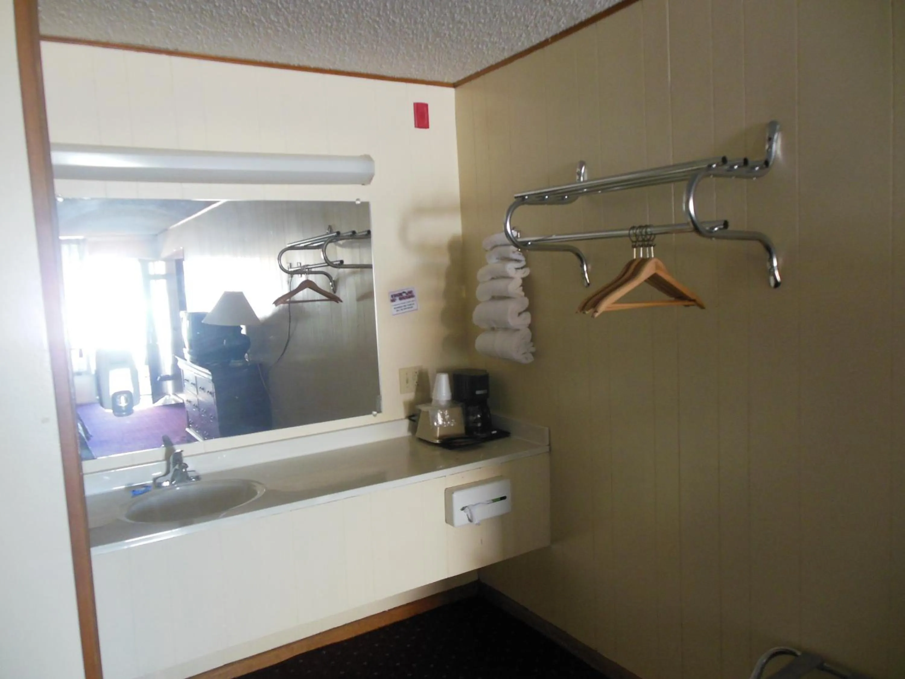 Area and facilities in Wagner Inn