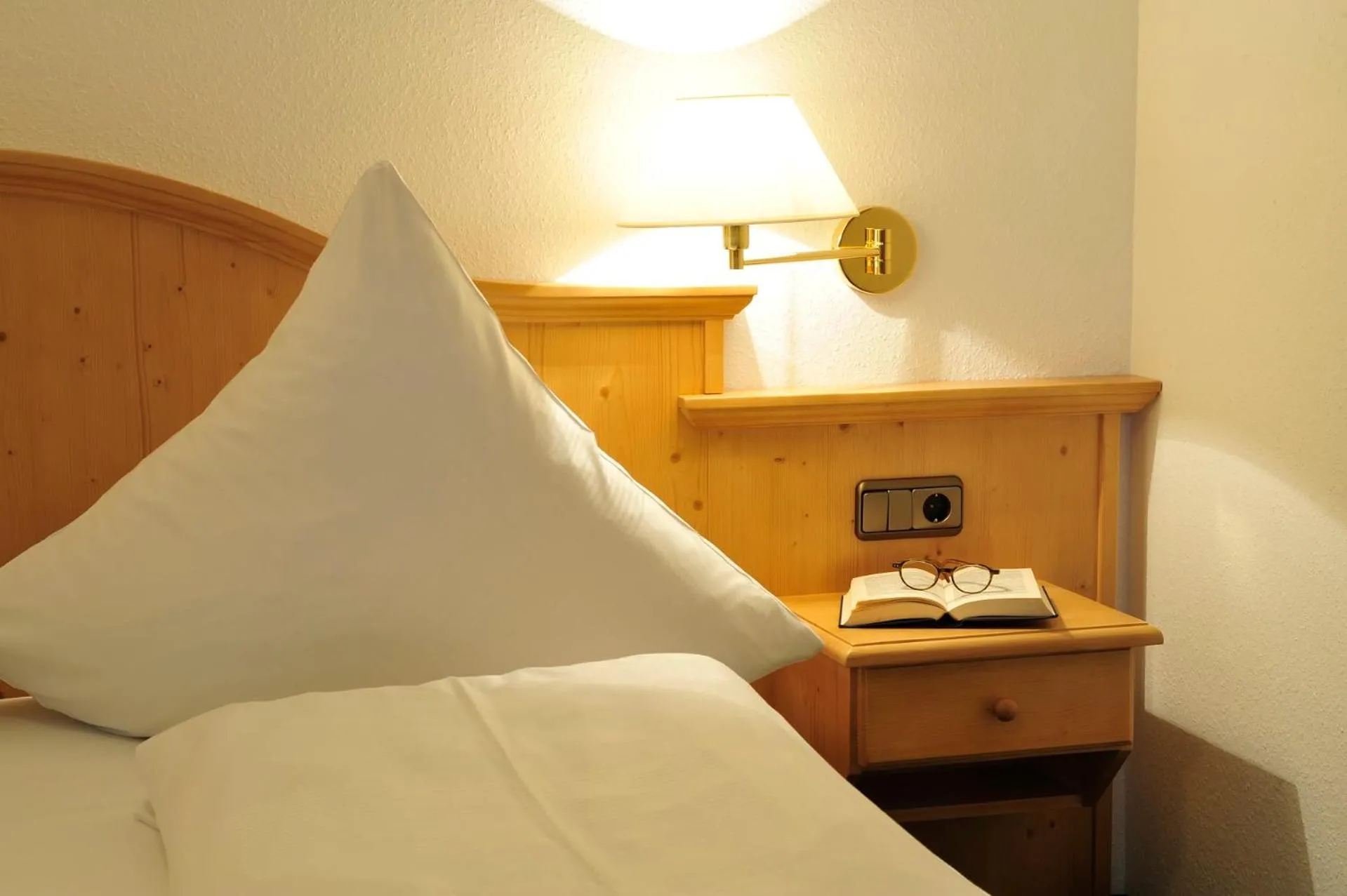 Decorative detail, Bed in Landhaus Ruppaner