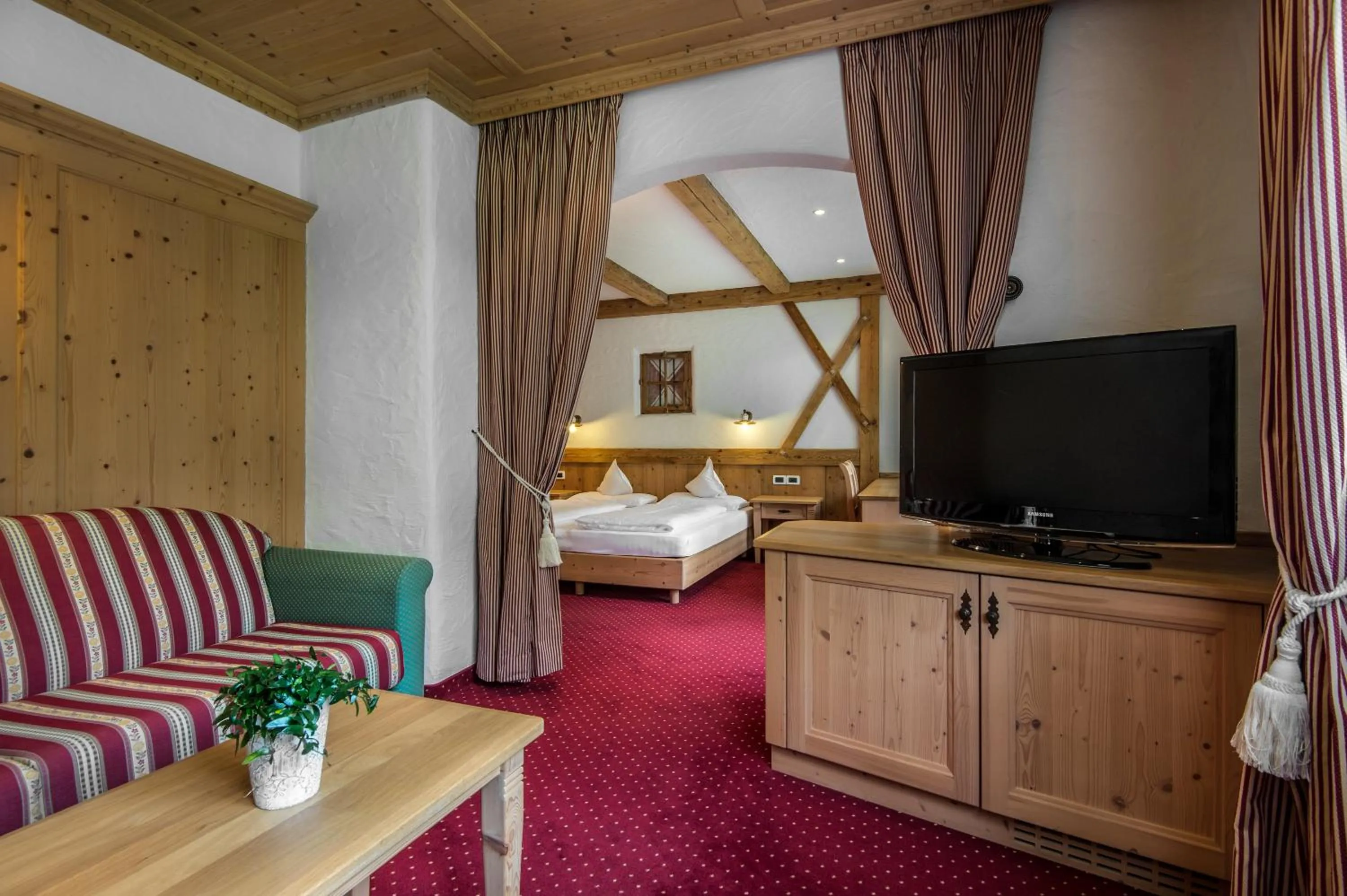 Photo of the whole room, Bed in Hotel Gran Ciasa