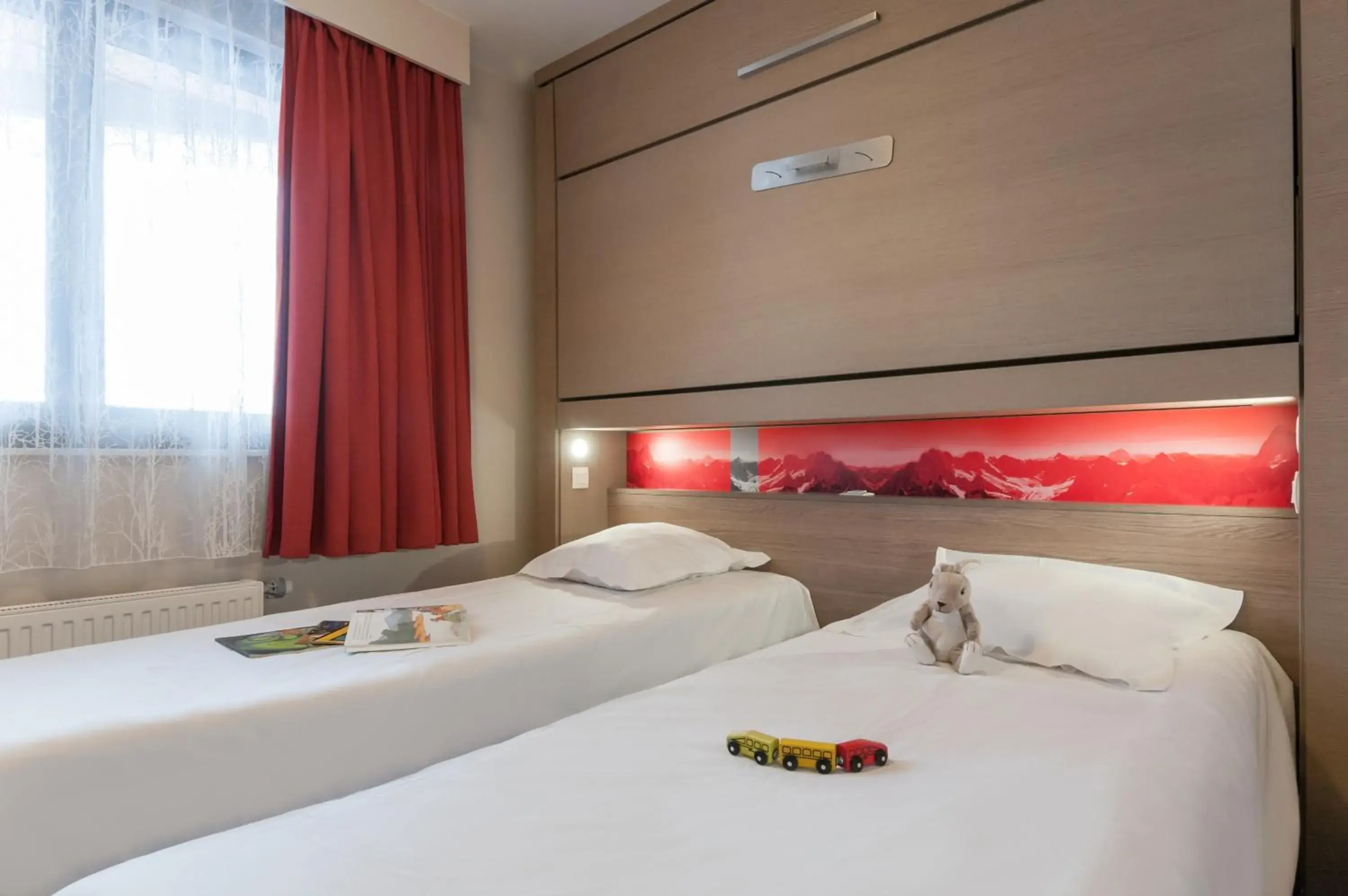 One-Bedroom Apartment with balcony (4 People) in Résidence Pierre & Vacances Atria-Crozats One-Bedroom Apartment with balcony (4 People) in Résidence Pierre & Vacances Atria-Crozats