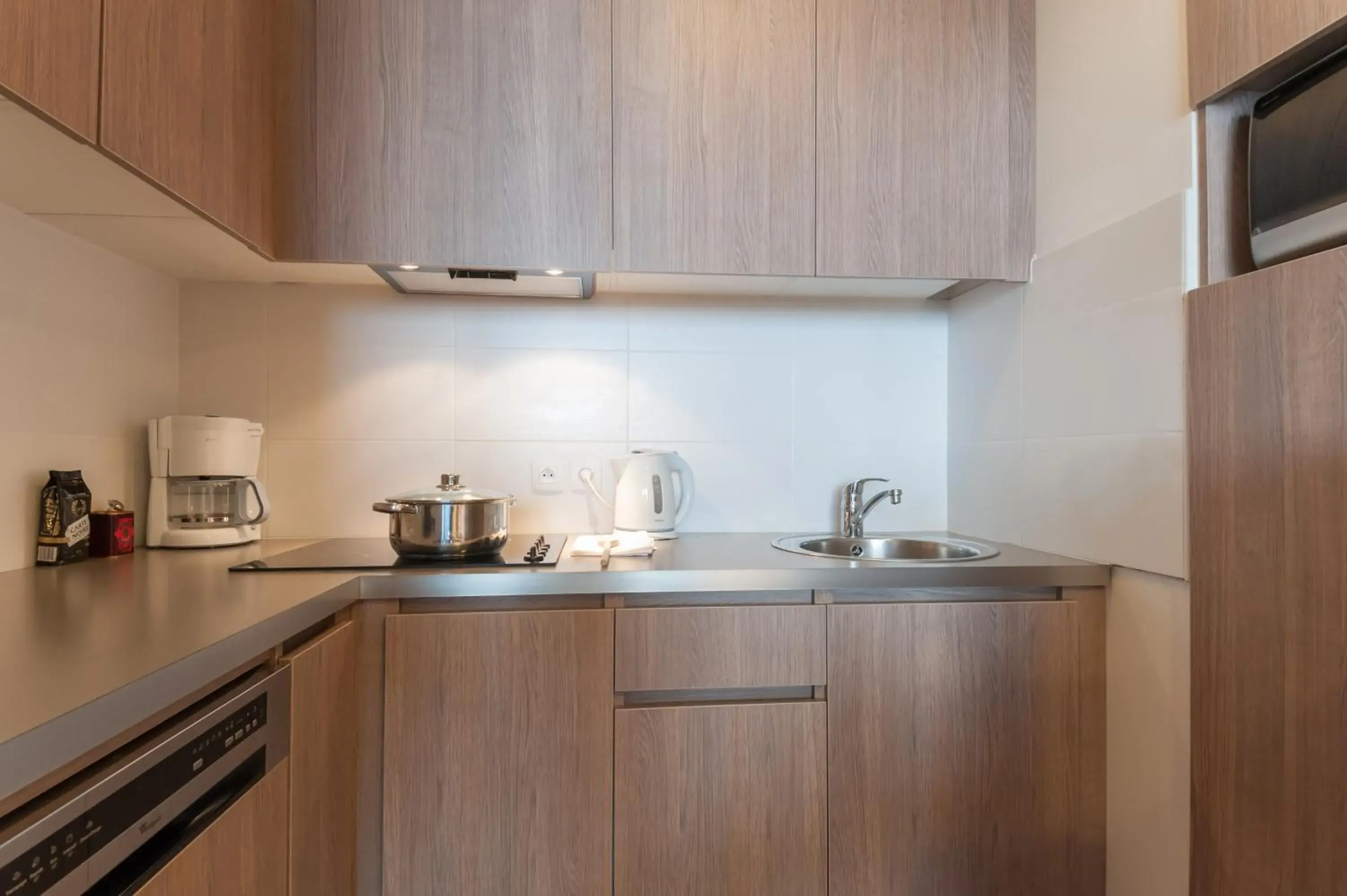 One-Bedroom Apartment with balcony (4 People) in Résidence Pierre & Vacances Atria-Crozats One-Bedroom Apartment with balcony (4 People) in Résidence Pierre & Vacances Atria-Crozats