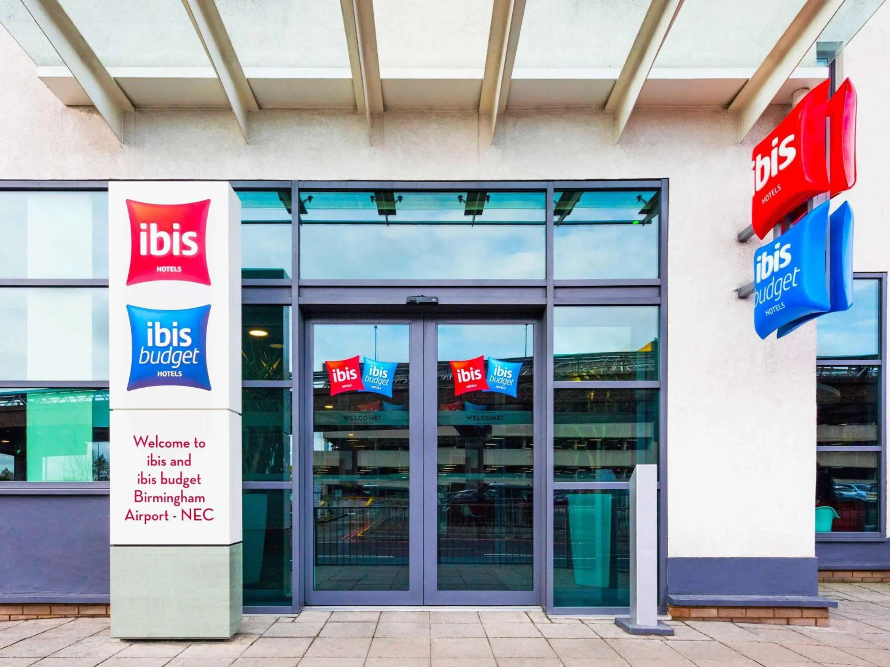 Property building in ibis budget Birmingham International Airport – NEC