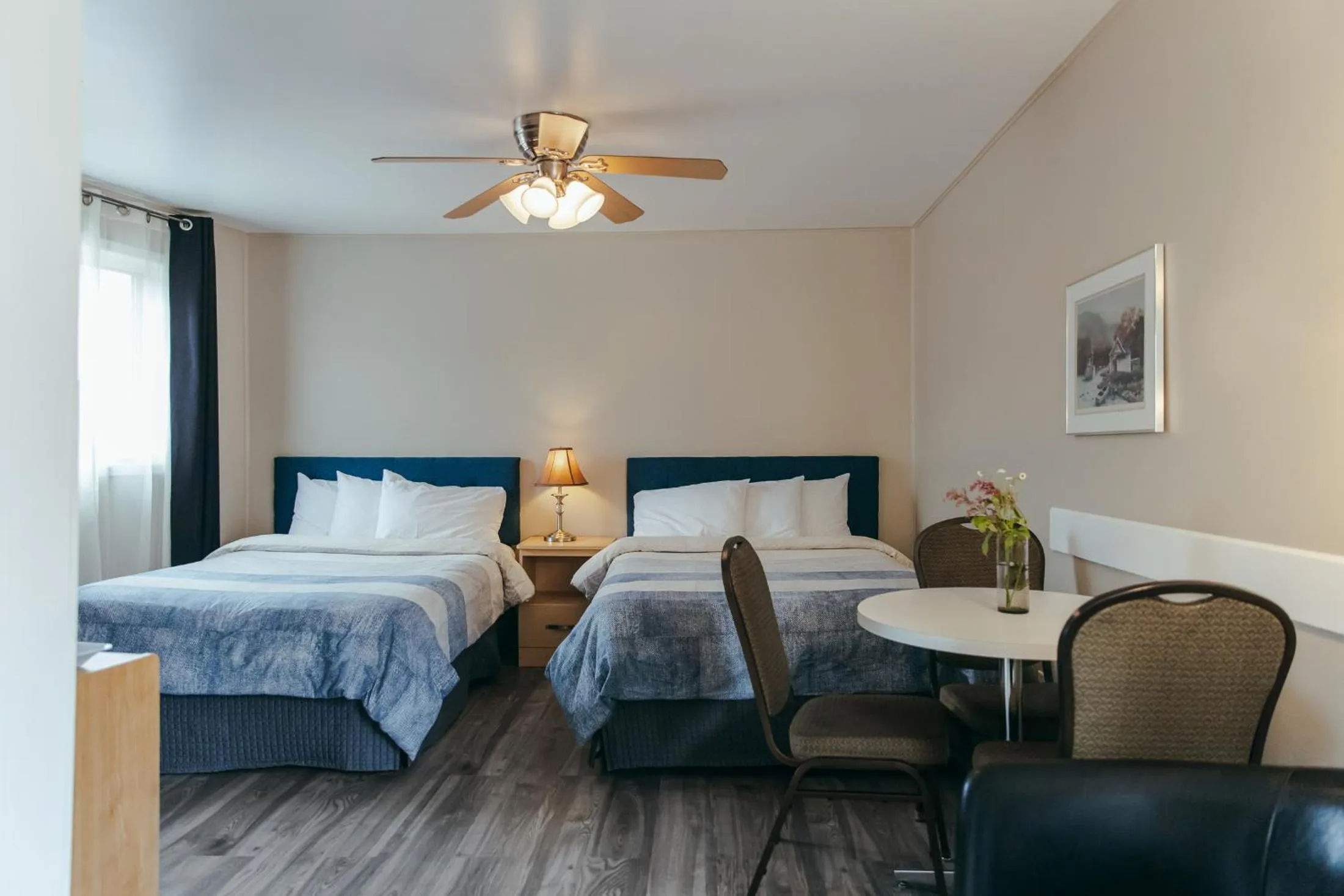 Bed in Motel Des Cascades