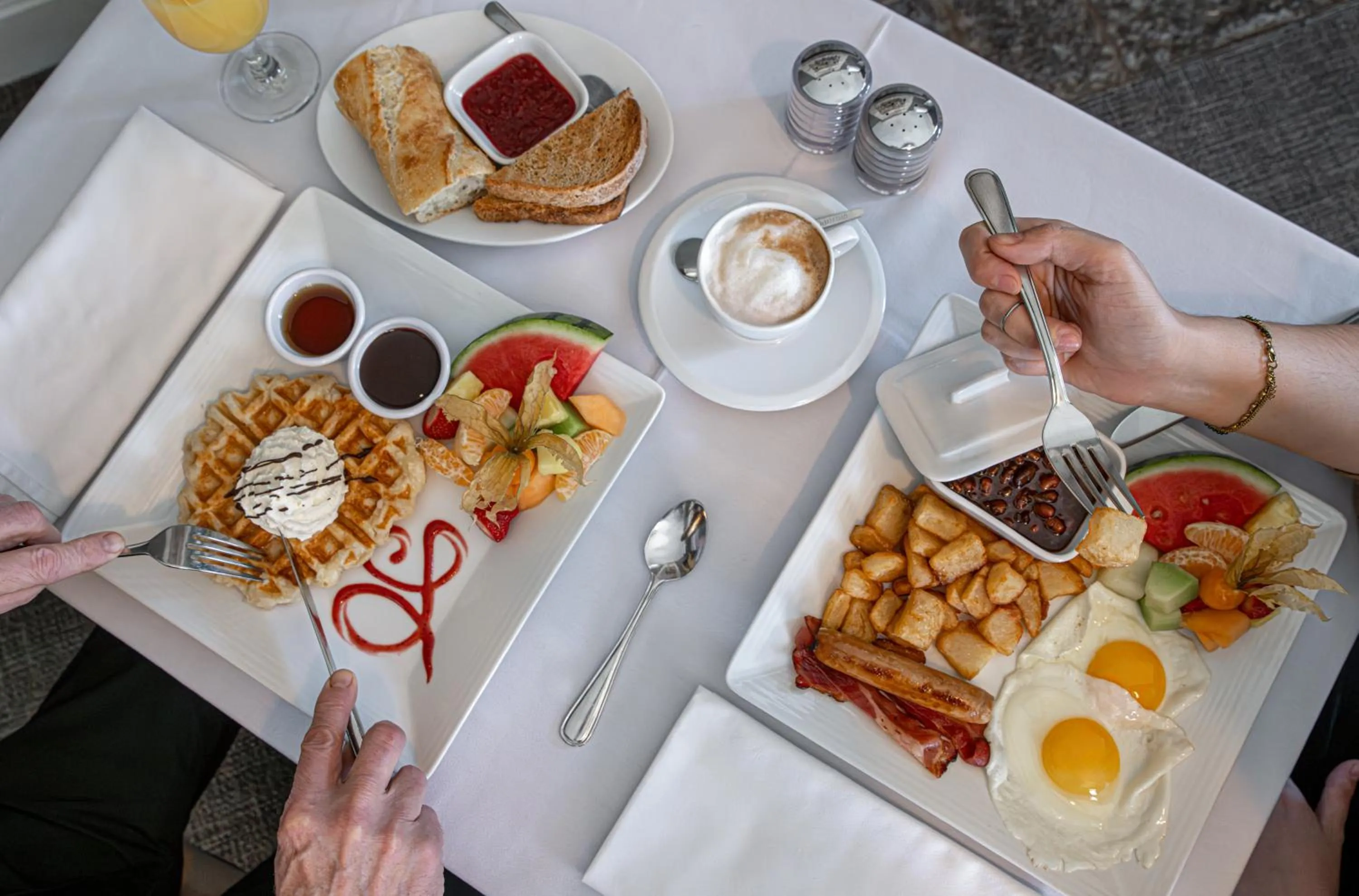 Breakfast in Chez Truchon Bistro-Auberge