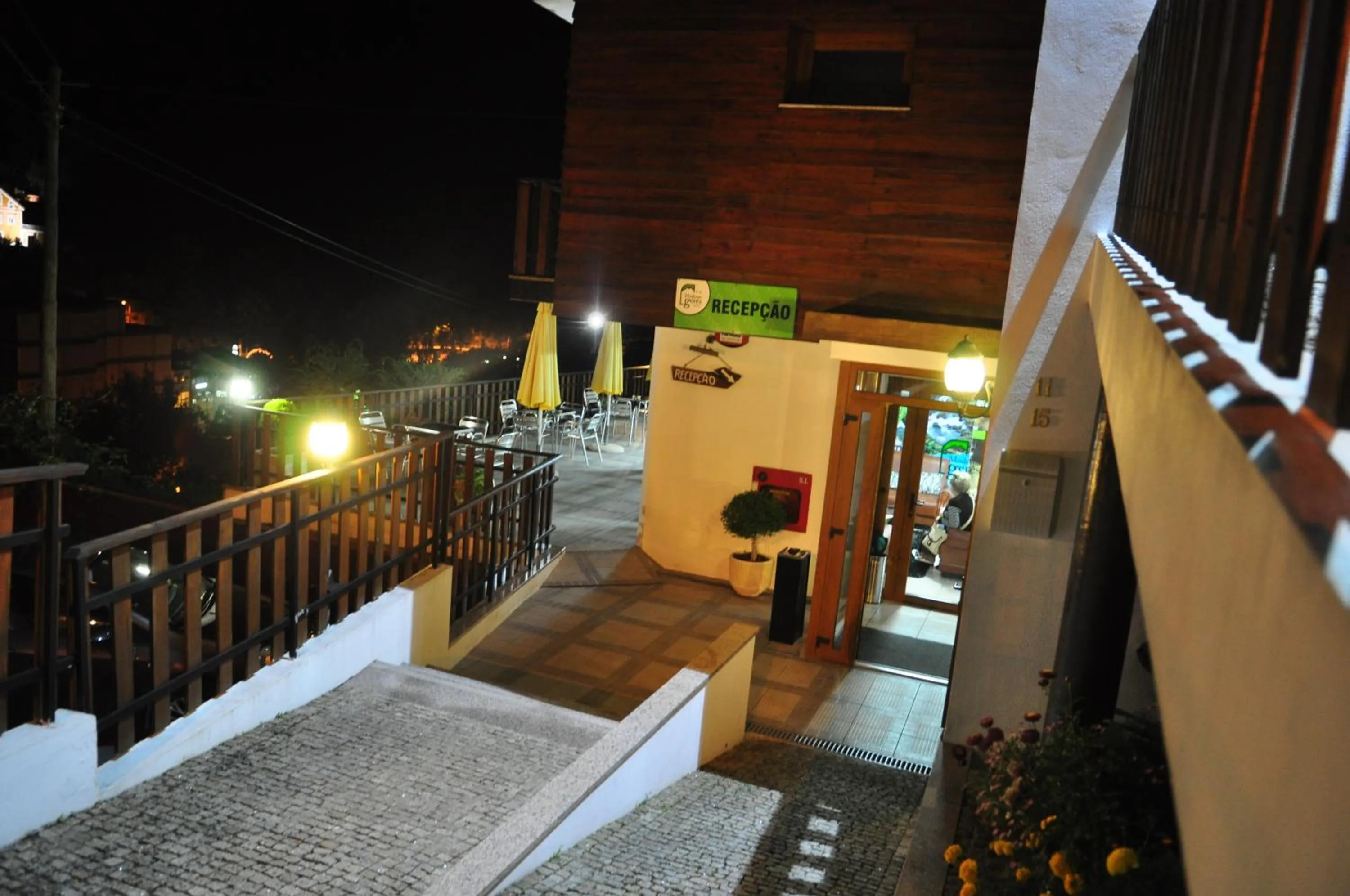 Facade/entrance in Moderna do Geres Hotel