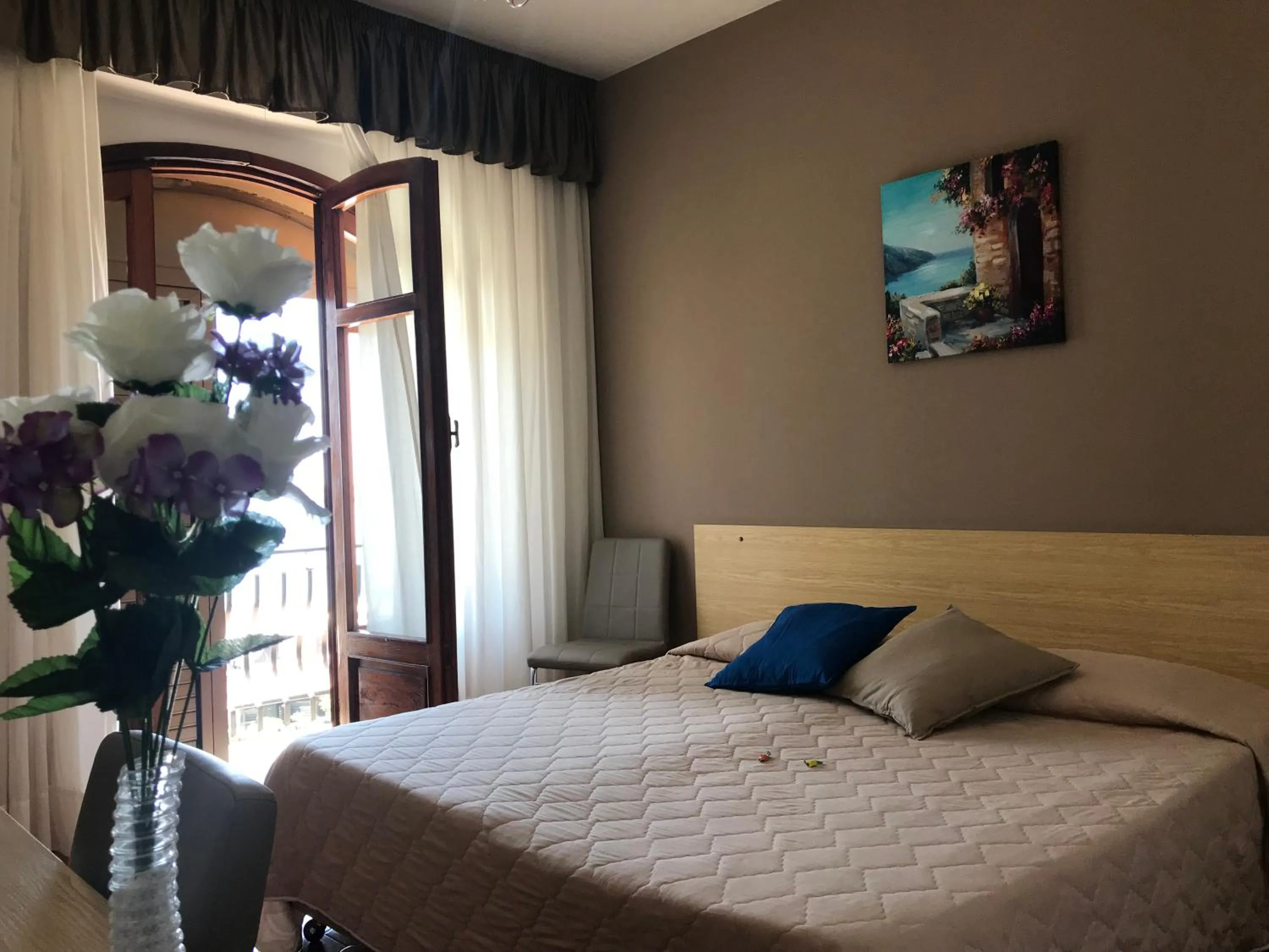 Bedroom in Hotel La Sirenetta